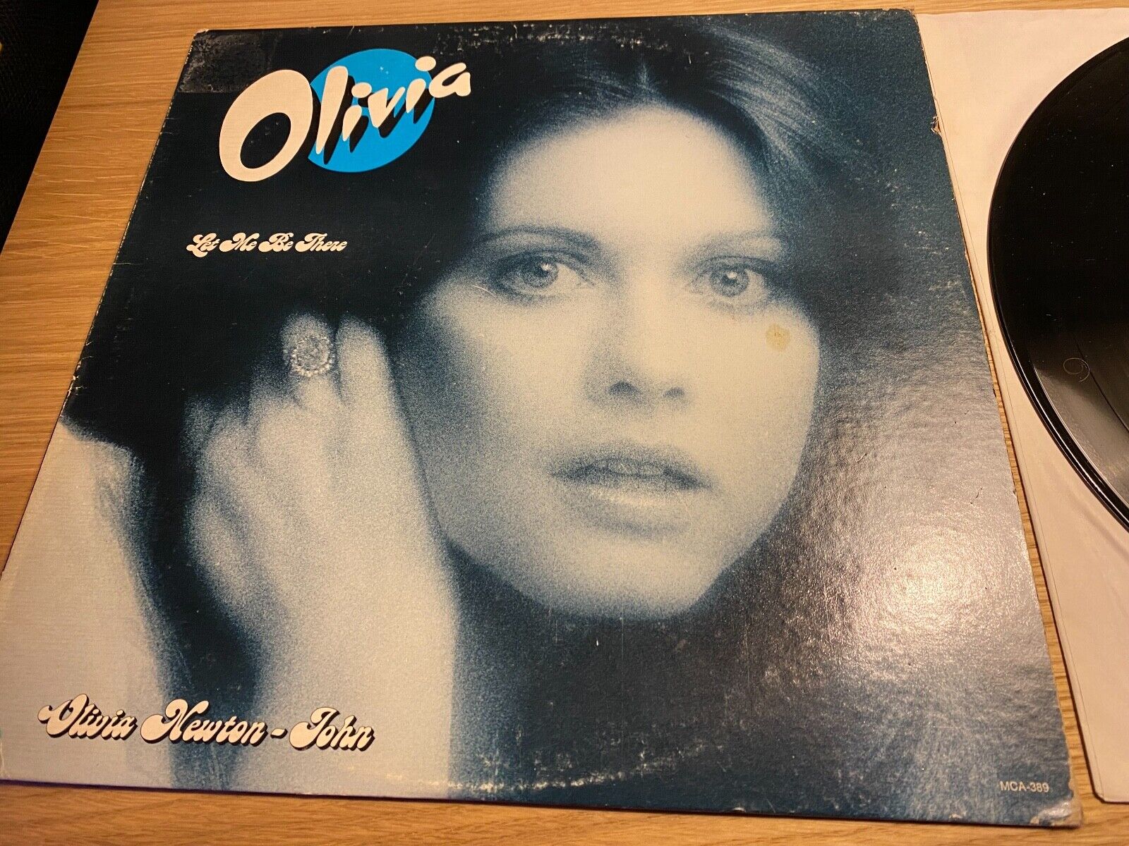 OLIVIA NEWTON JOHN "LET ME BE THERE" 1973 MCA RECORDS 10 SONGS US 1 PRESSING LP