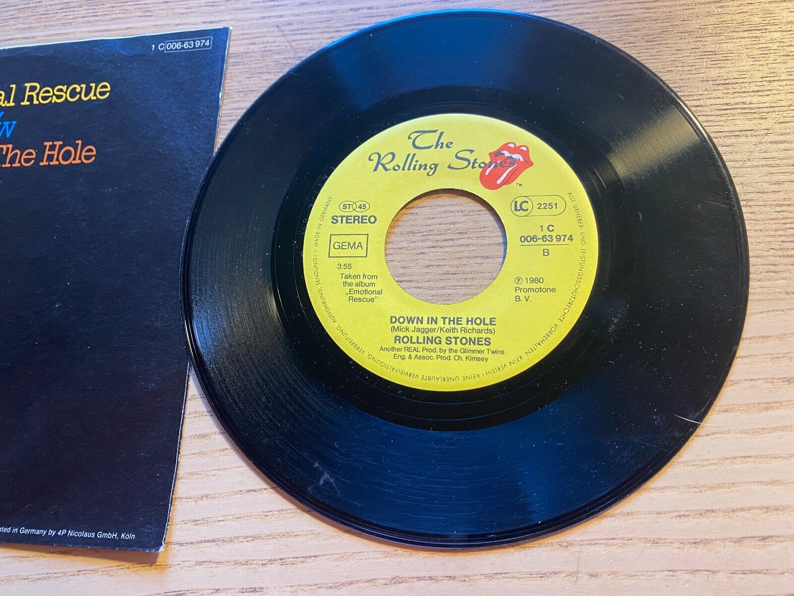 THE ROLLING STONES "EMOTIONAL RESCUE / DOWN IN THE HOLE " 1980 WEST GERMANY RARE