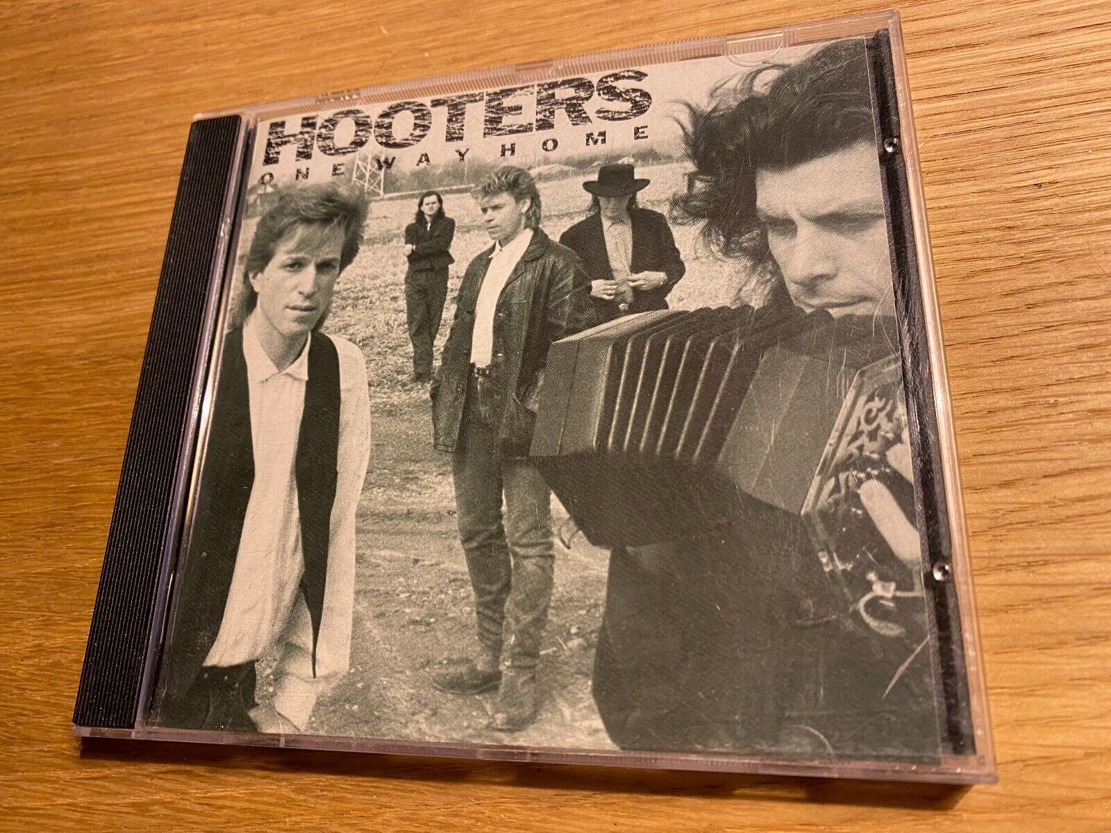 THE HOOTERS "ONE WAY HOME" 1987 CD ALBUM 9 TRACKS CBS RECORDS JAPANESE PRESSING*