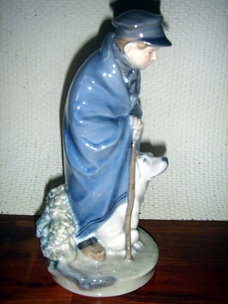 SHEPHERD WITH DOG by Chr Thomsen for ROYAL COPENHAGEN # 782 FIRST CLASS