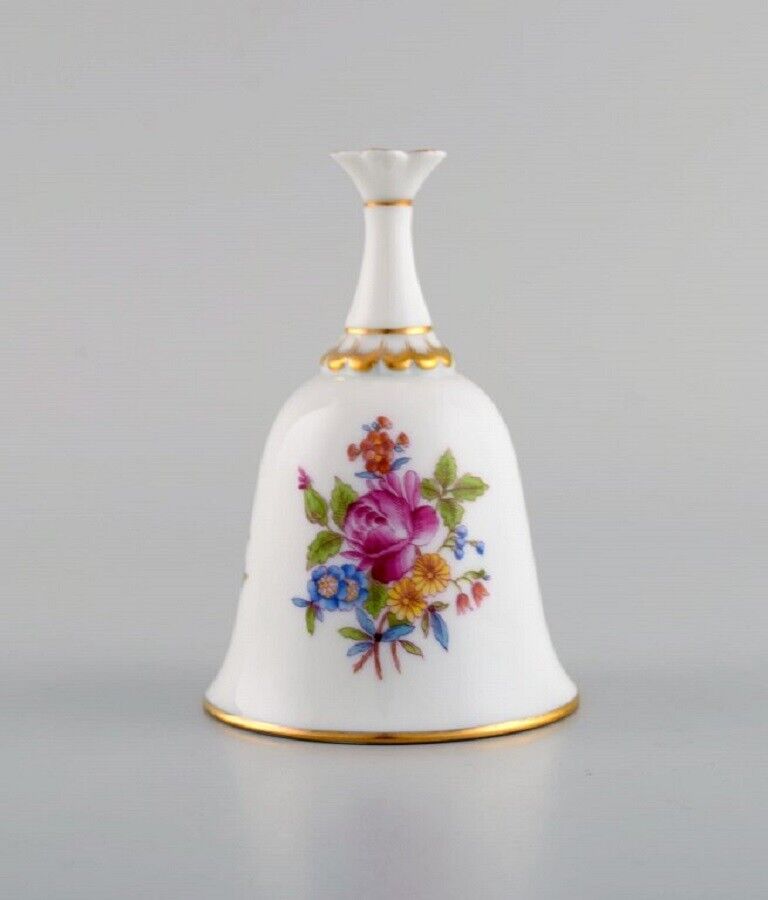 Herend table bell in hand-painted porcelain with flowers and gold decoration