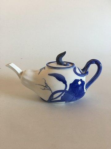 Royal Copenhagen Art Nouveau Tea Pot No 506 (Dinnerware No 4)