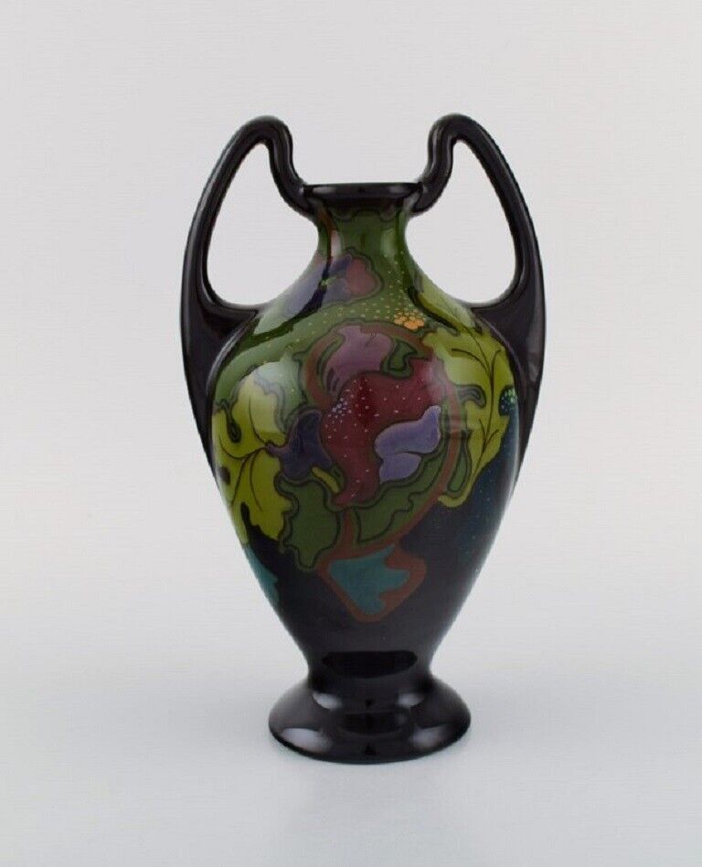 Regina Holland Antique Art Nouveau vase in glazed ceramics Approx 1910