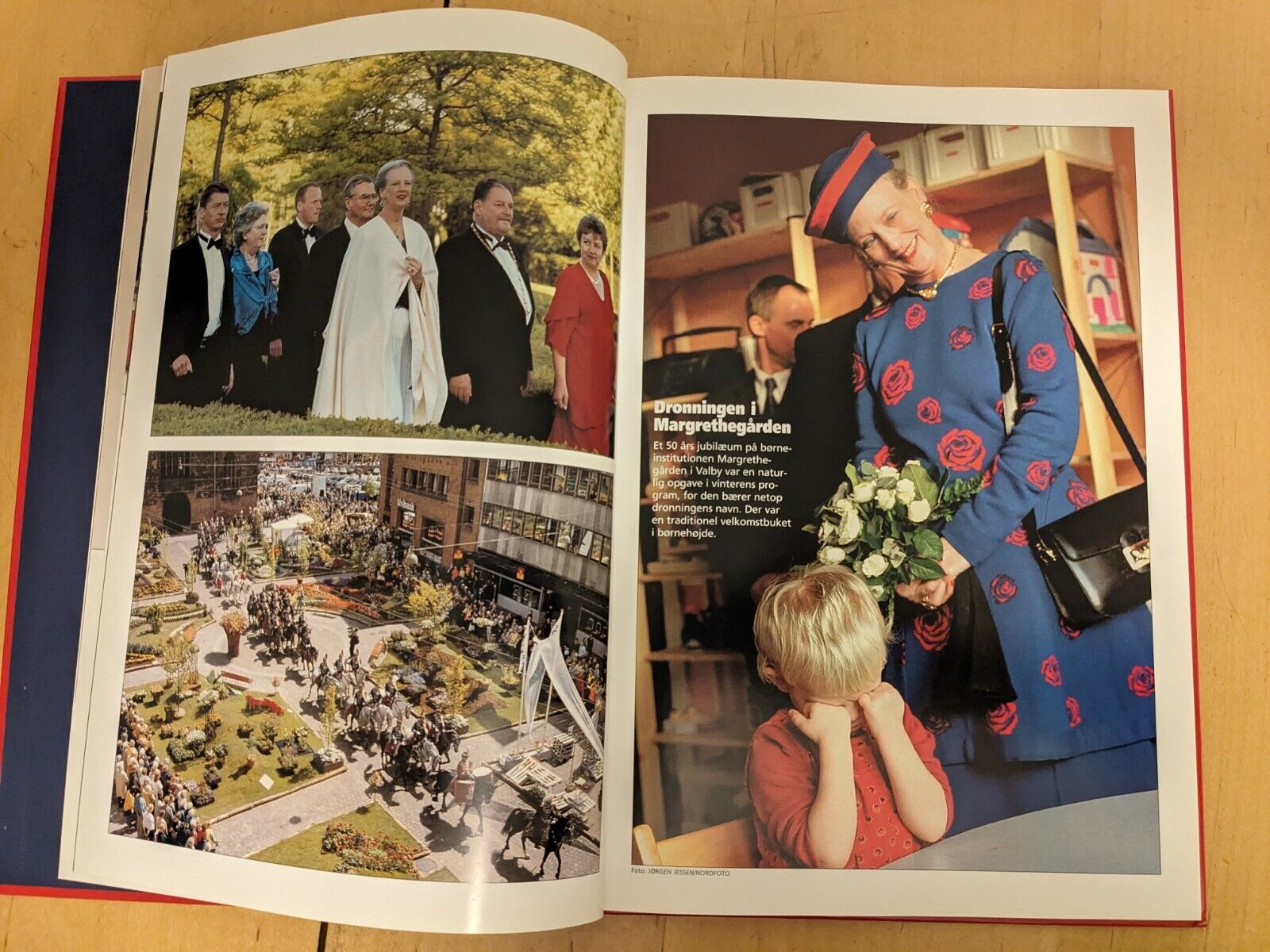 KONGEHUSET 2000 Danish Royal Book Queen MARGRETHE Prince HENRIK FREDERIK Bog1