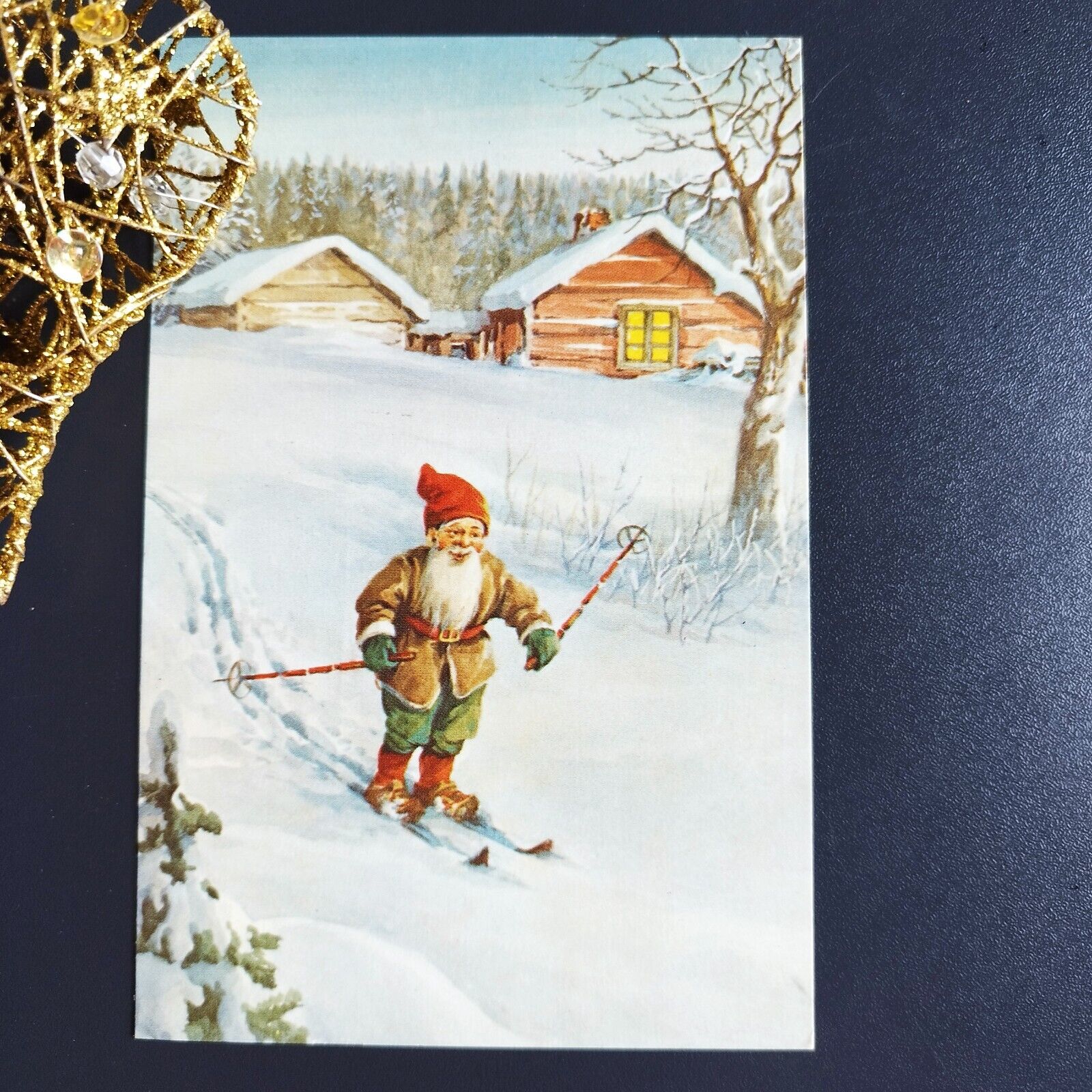 Vintage and collectible Danish Christmas card Posted  1981  ( no X71 )