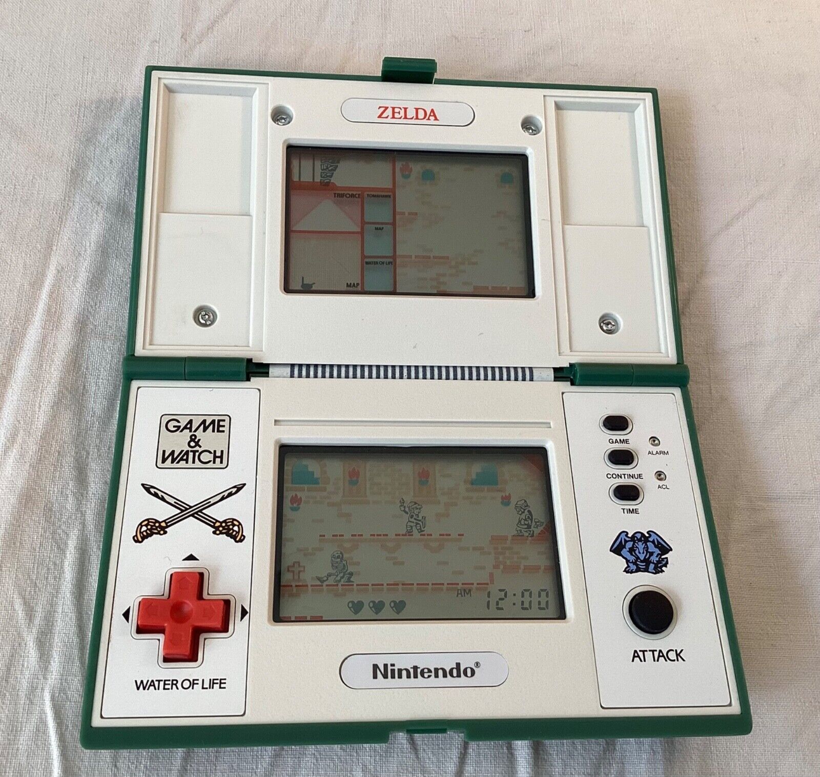 ORIGINAL NINTENDO GAME  WATCH ZELDA ZL - 65 FOR SALE!