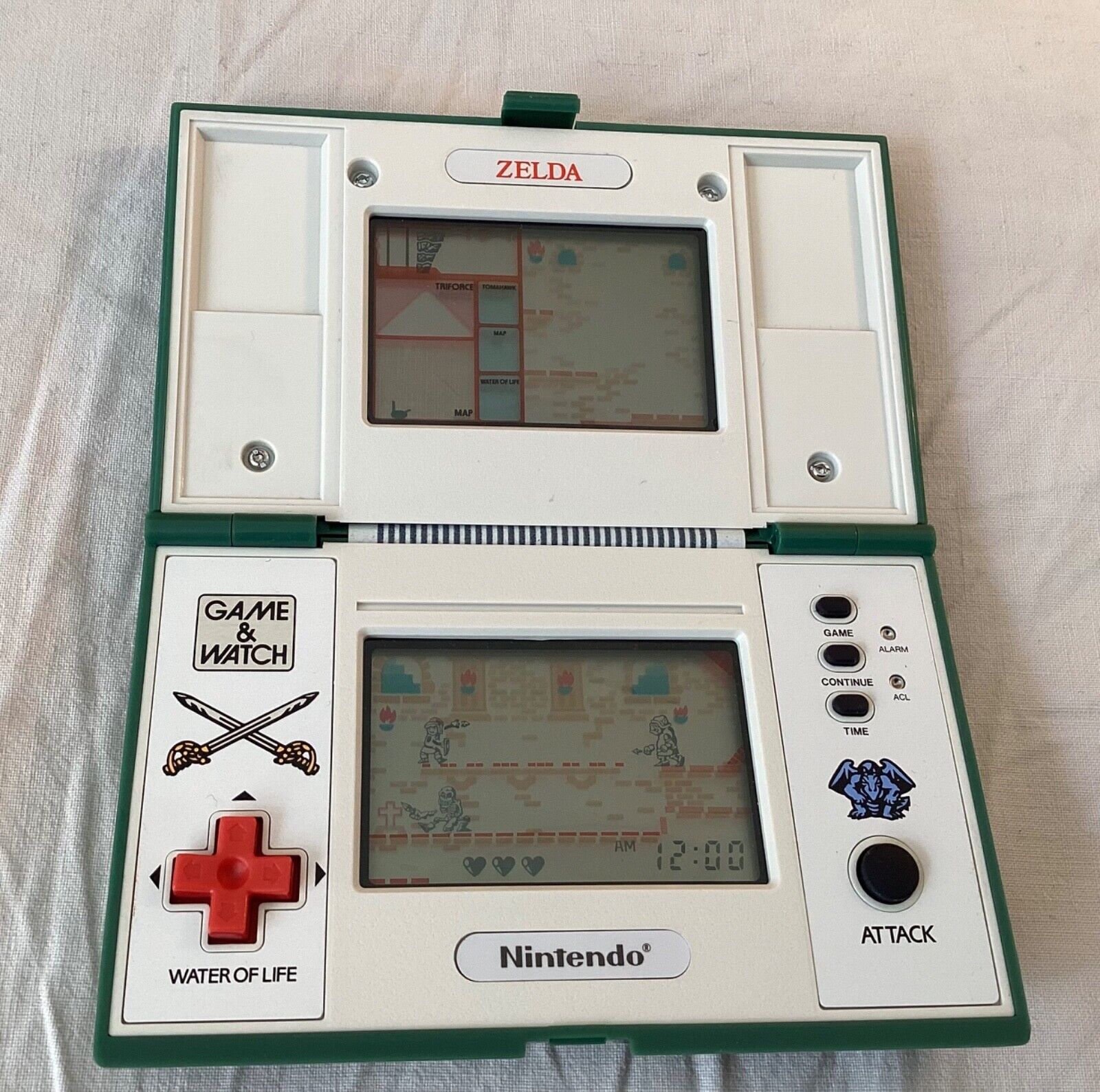 ORIGINAL NINTENDO GAME  WATCH ZELDA ZL - 65 FOR SALE!