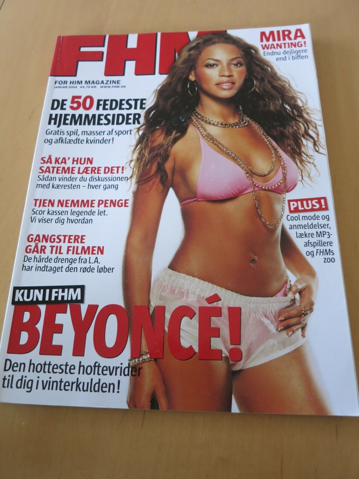 Danish FHM Magazine 2004 BEYONCE Great Pictures Marilyn Manson #91