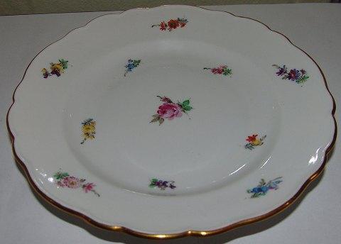 Meissen Porcelain Lunch Plate with Flower design