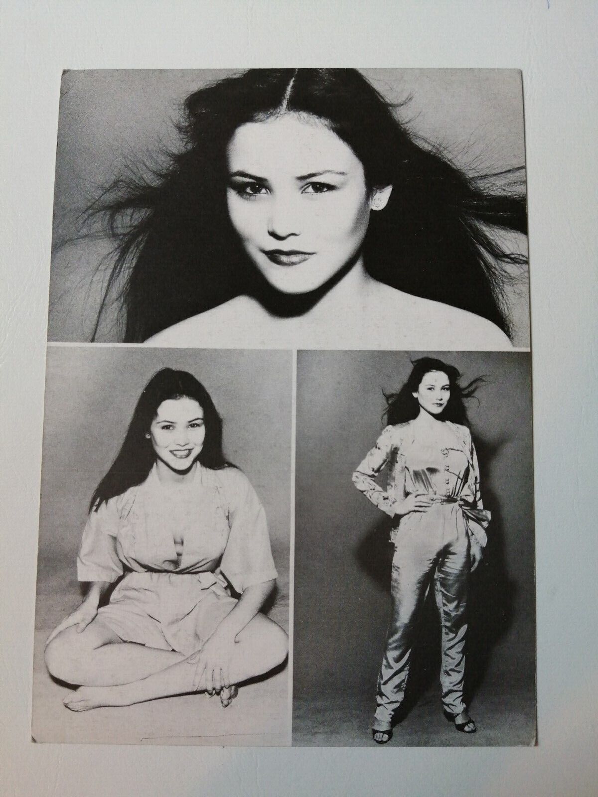 Vintage  English  model comp card from 1970s/1980sCindy