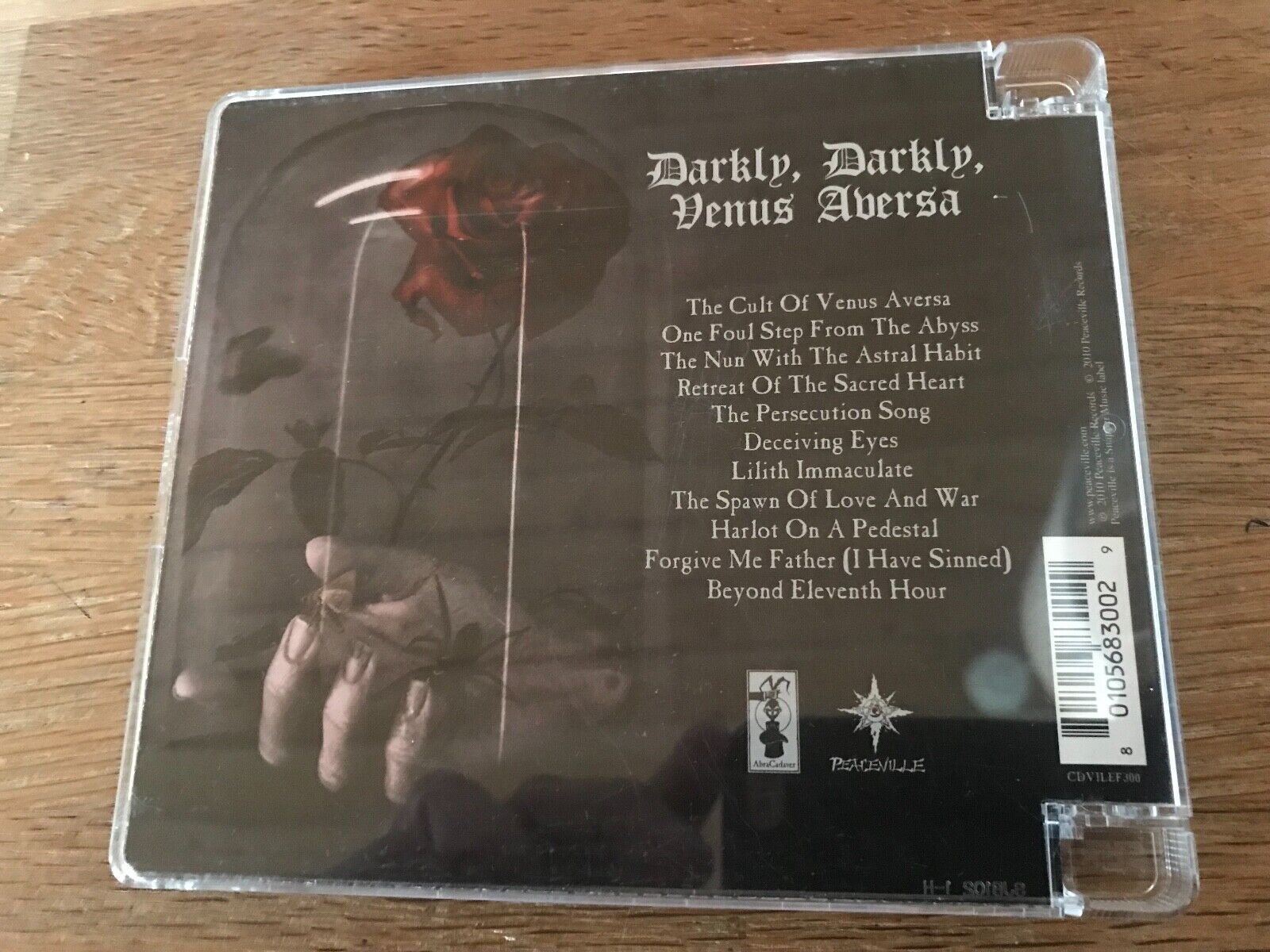 CRADLE OF FILTH "DARKLY DARKLY VENUS AVERSA" 2010 CD ALBUM RECORDS LIKE NEW***