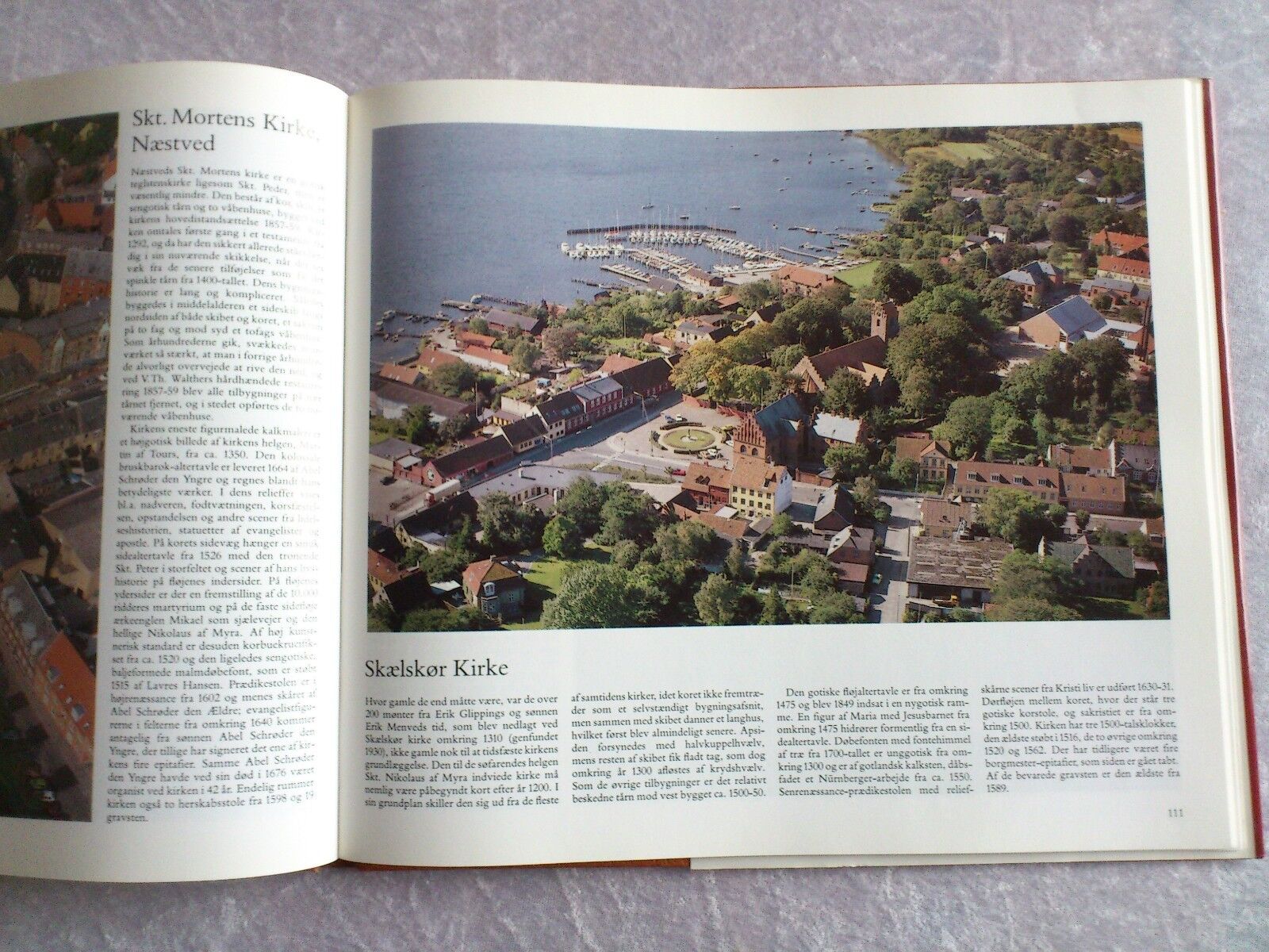 Danish Churches and Monasteries seen from the airDanish text1988