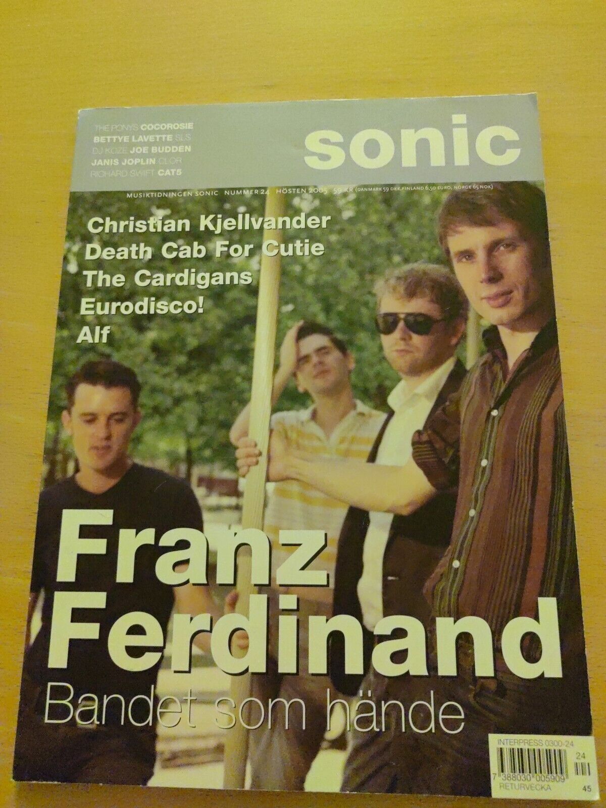 Swedish Magazine FRANZ FERDINAND The Cardigans BETTYE LAVETTE Dead Cap  B28