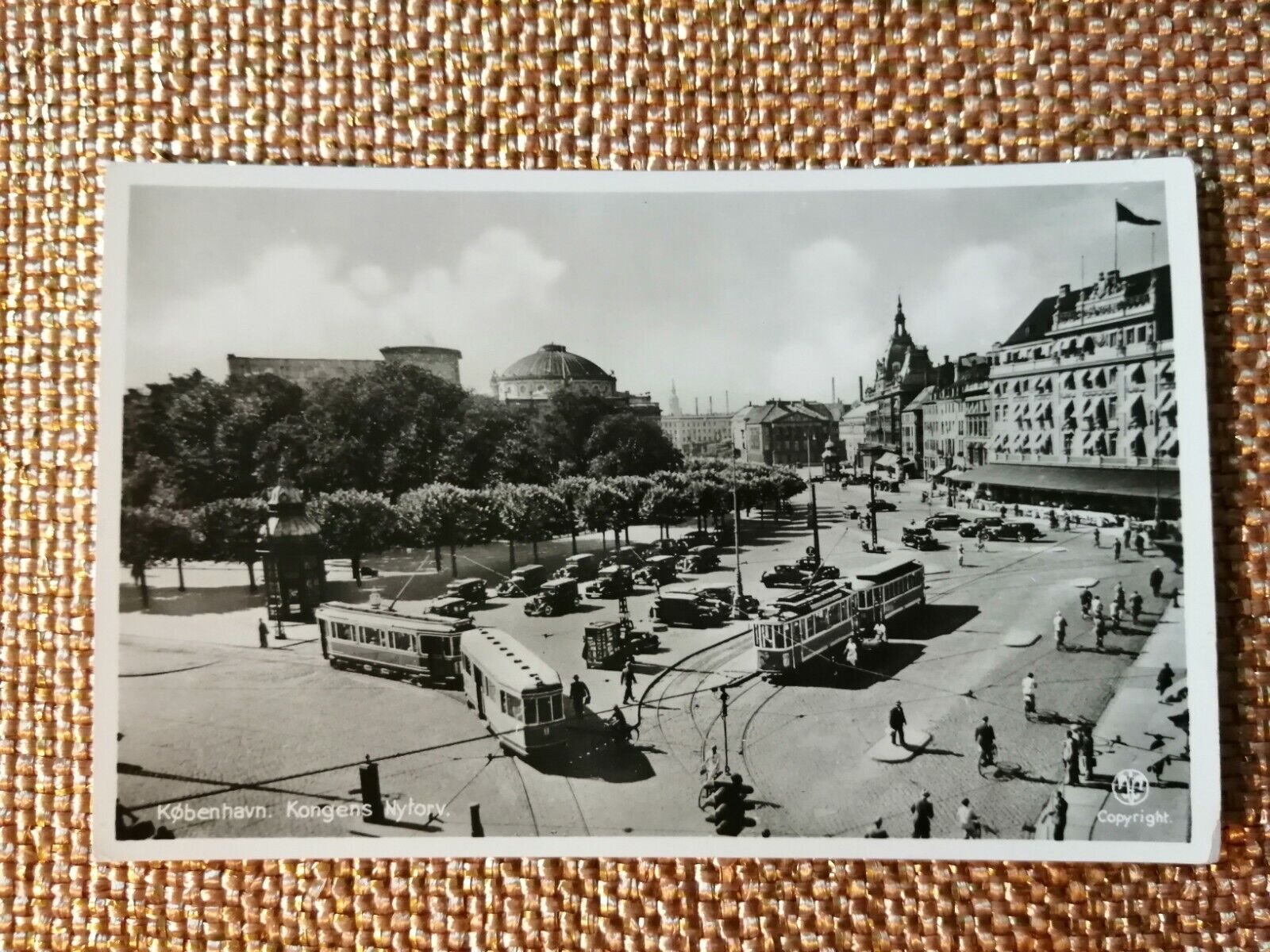 Vintage postcardDenmarkCopenhagenThe King's New Square 1939