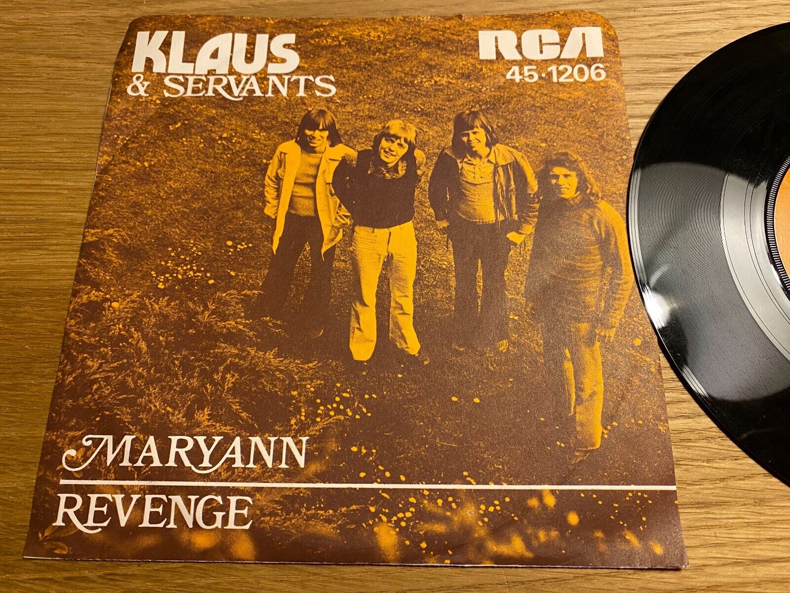 KLAUS  SERVANTS "MARYANN / REVENGE" RCA VICTOR RECORDS 1973 DANISH PRESS VINYL*