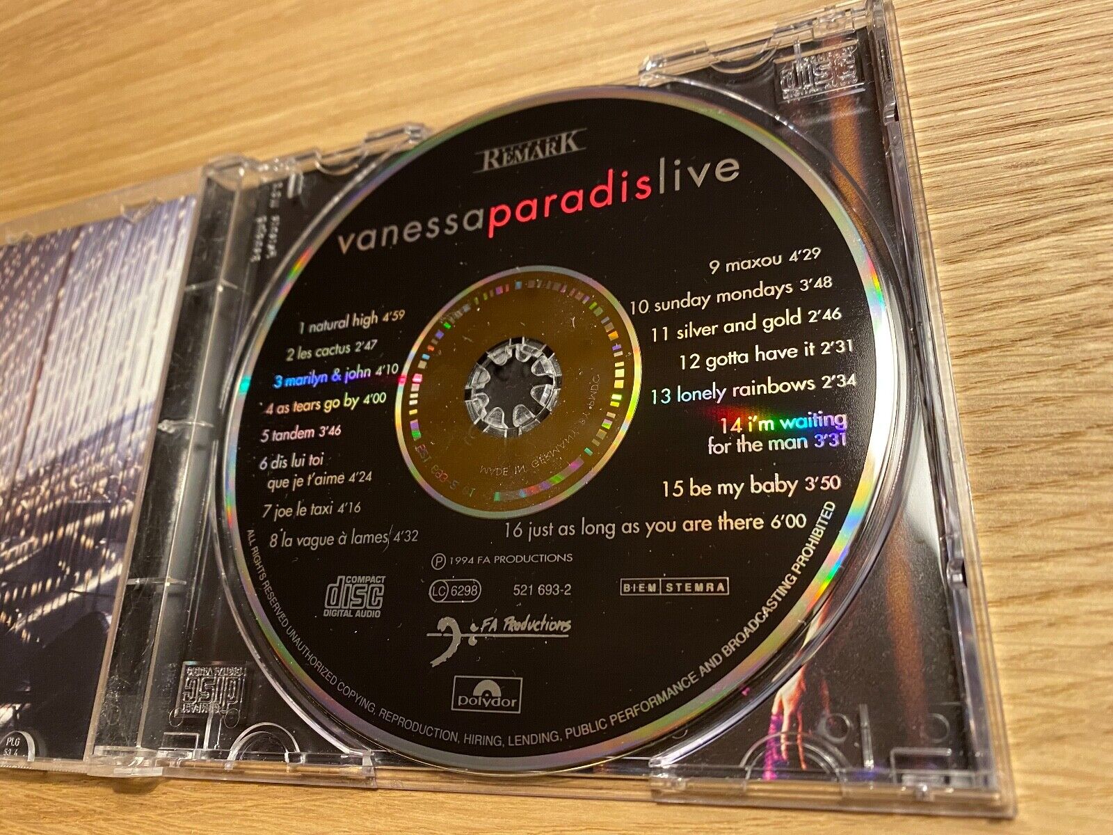 VANESSA PARADIS LIVE 1994 REMARK RECORDS 16 LIVE SONGS USED CD ALBUM RARE LIVE**