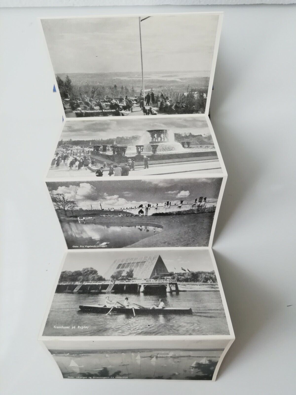 Vintage folder w24 photos of the best sights in OsloNorway 1950 - 1960 ?