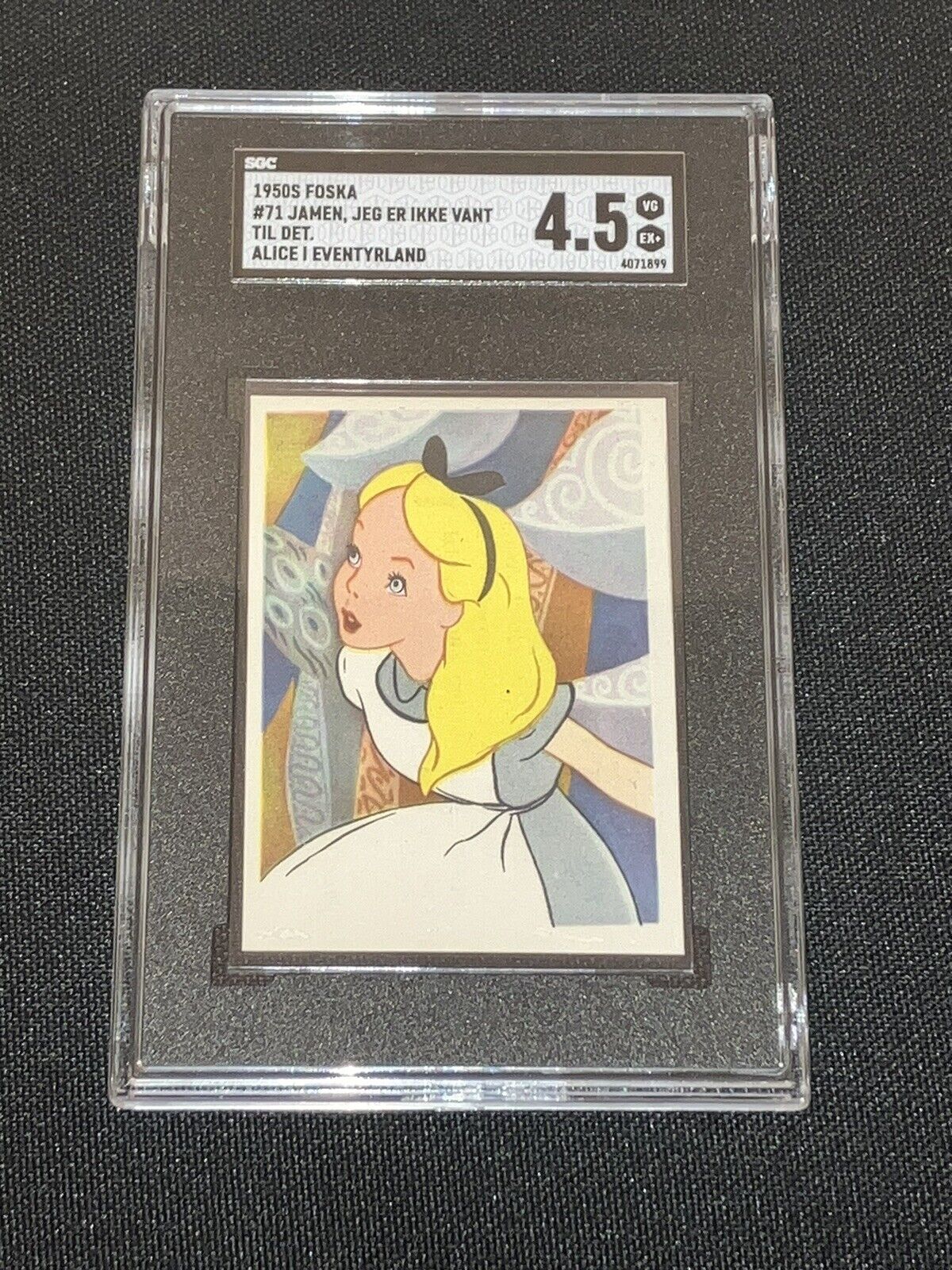 1950s FOSKA WALT DISNEY ALICE IN WONDERLAND DANISH TRADING CARD #71 SGC 45 💫