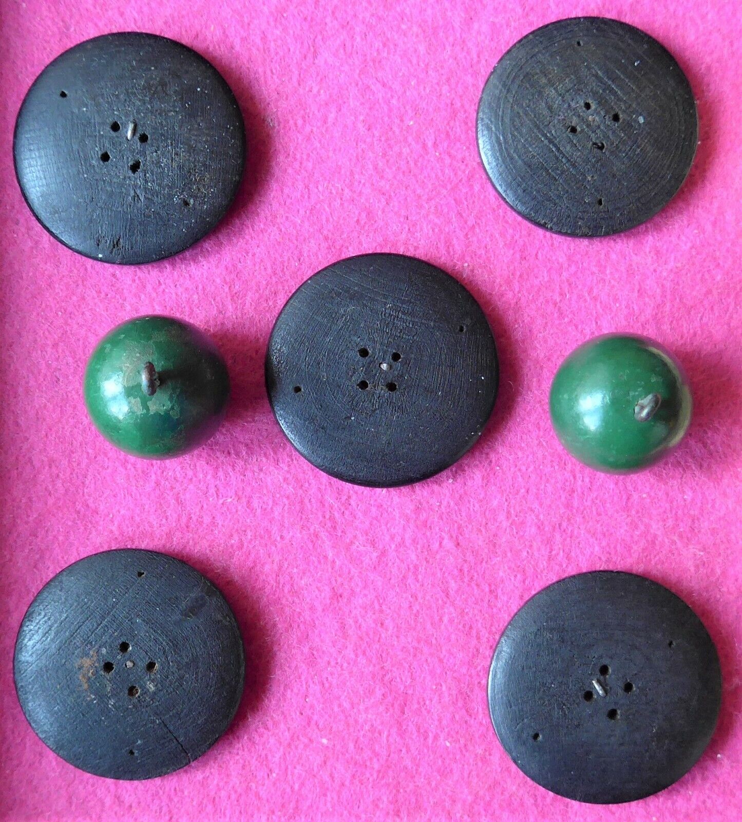 SALE - 7 VINTAGE WOOD BUTONS - Mother of pearl inserts - CUT STEEL centers (94)