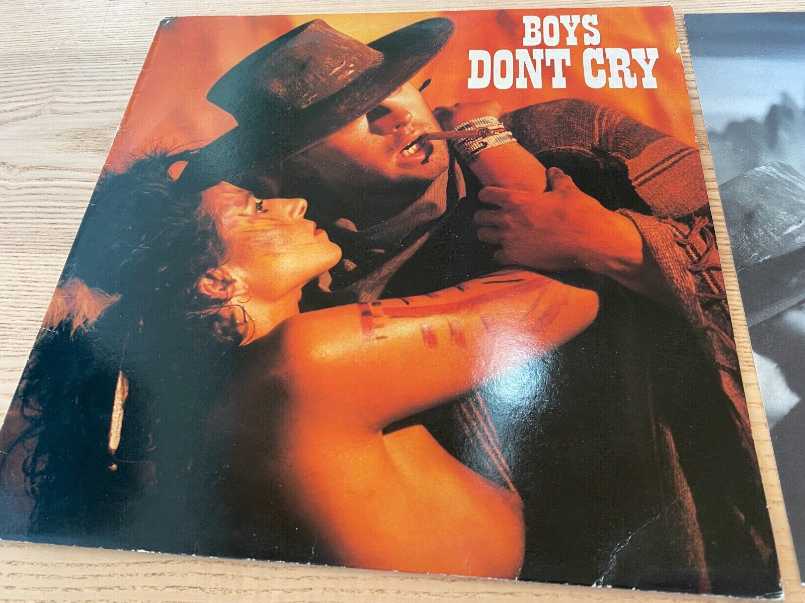 BOYS DON´T CRY "BOYS DON´T CRY" 1985 LEGACY RECORDS VINYL LP 33 RPMRECORDS***