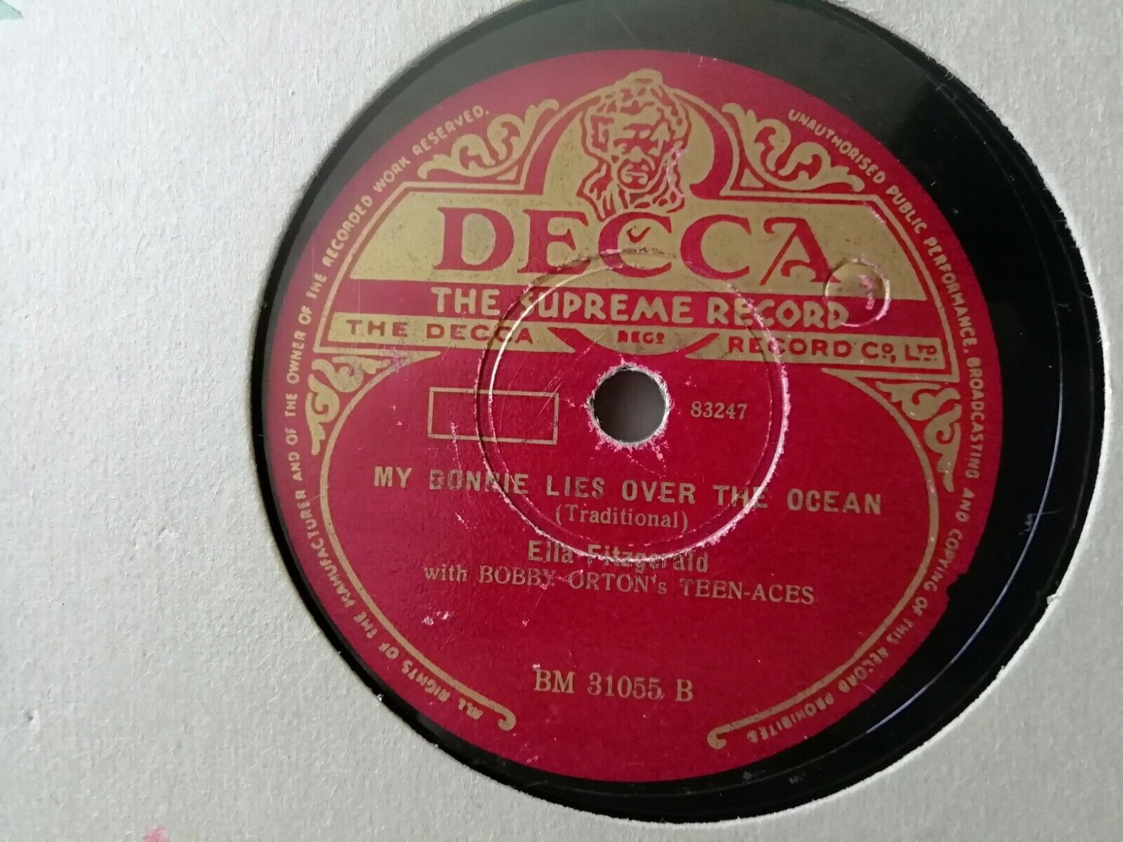 78 rpmELLA FITZGERALDTrying/My Bonnie Lies Over The Ocean Decca USAVG