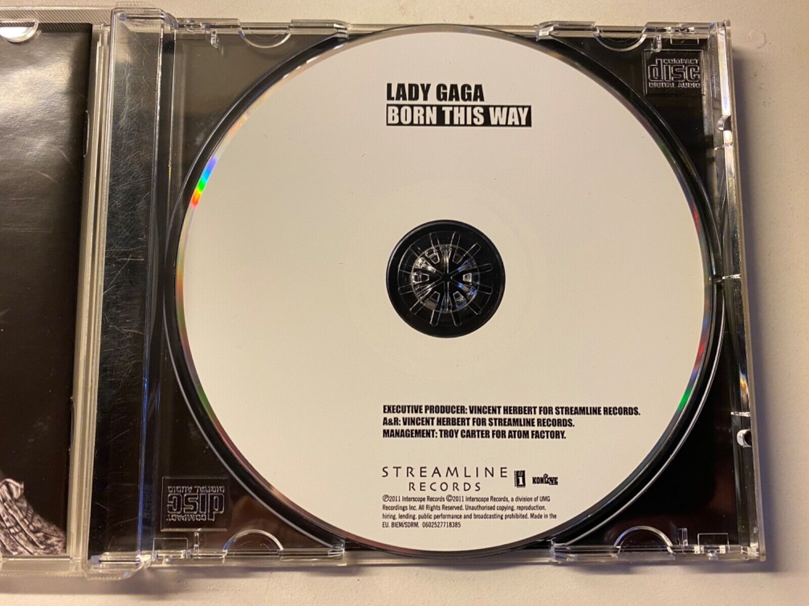 Lady Gaga “Born This Way” Mint New 2011 15 tracks CD Album Streamline Records EU