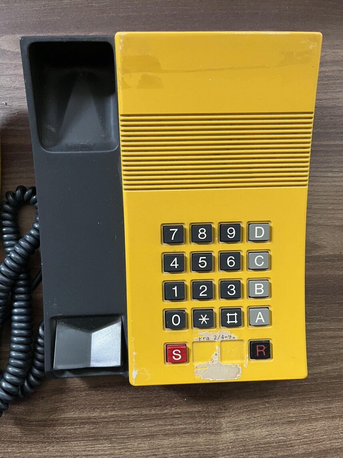 Kirk Comet DK80 Digitel 2000 Danish Design Yellow 1980s Desk Landline Phone