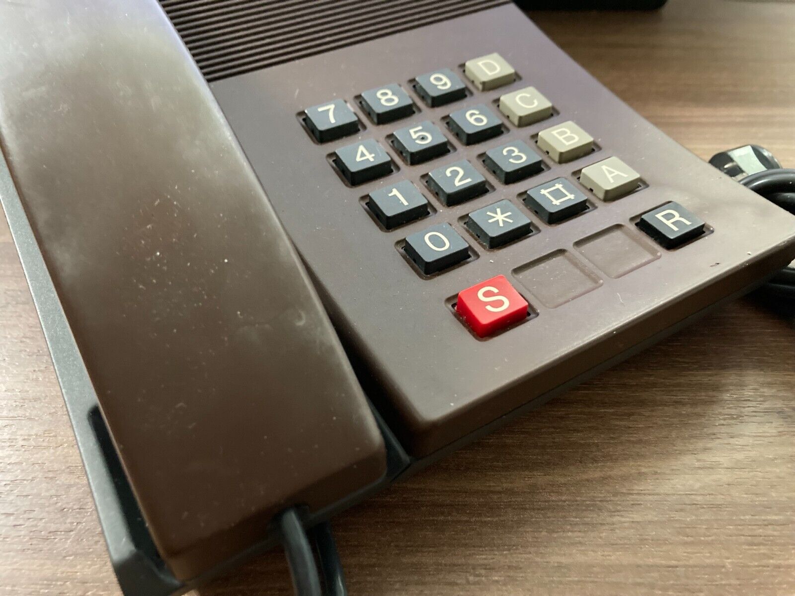 Kirk 76E Digitel 2000 Danish Design Brown 1980s Desk Landline Phone