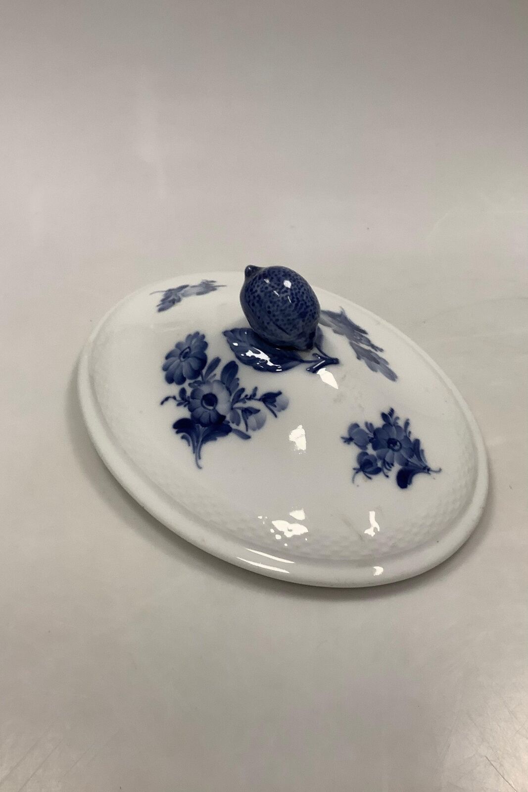 Royal Copenhagen Blue Flower Braided Lid for Terrine No 8174