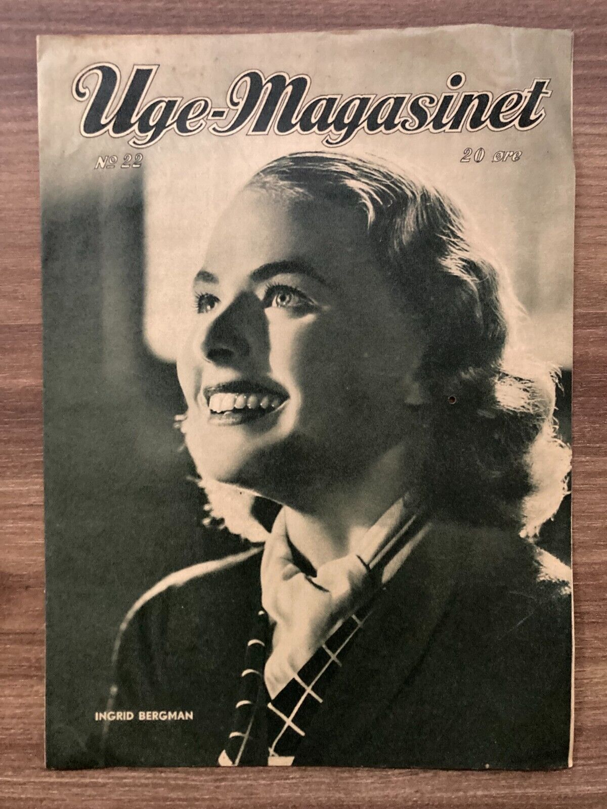 Ingrid Bergman on Cover 1940s Complete Antique Danish Magazine "Uge-Magasinet"