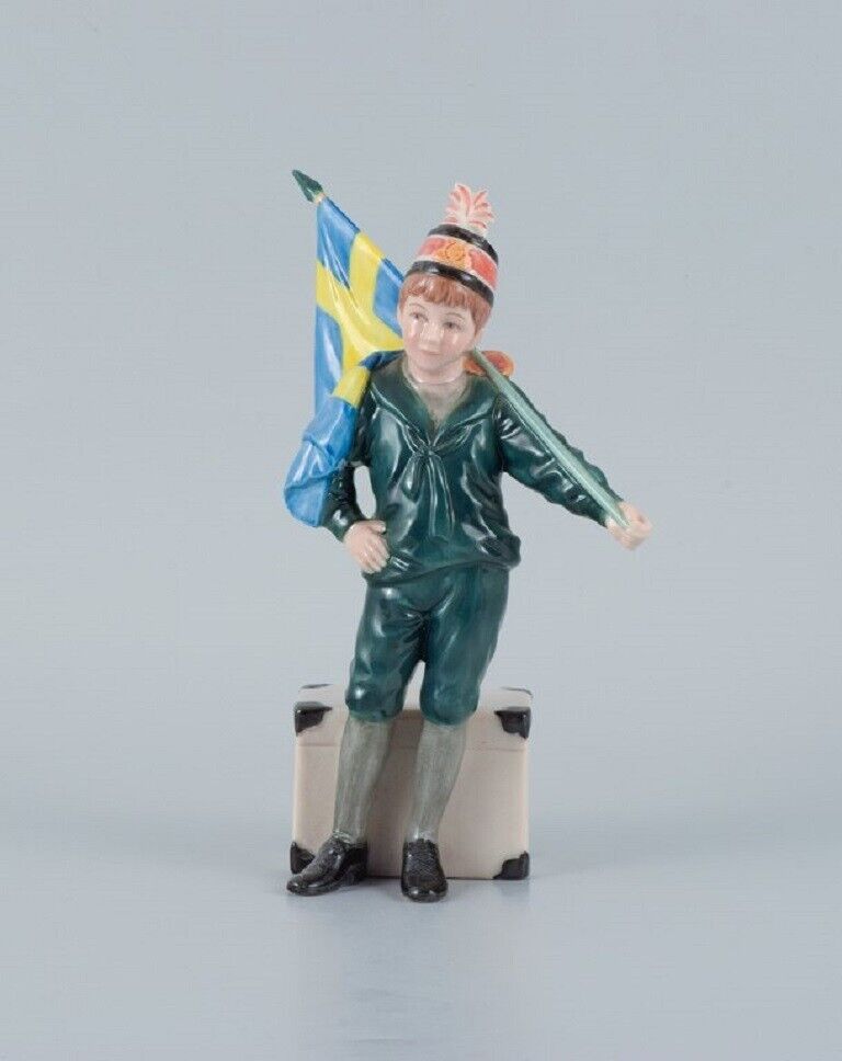 Carl Larsson Pontus for Royal Copenhagen Figurine of standard-bearer boy