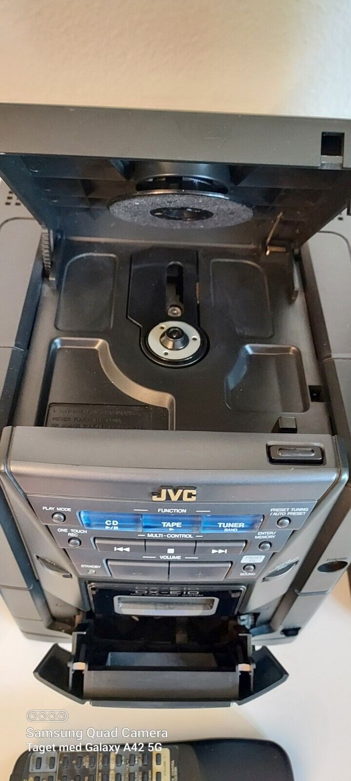 JVC DX-E10 CD/TUNER/CASSETTE HIFI STEREO AUDIO SYSTEM