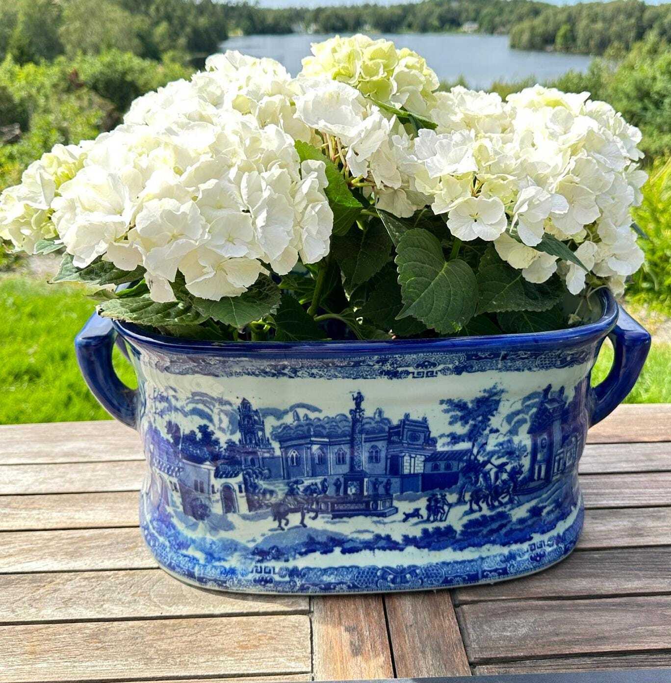 Stunning Large Vintage Victoria Ware Ironware Flow Blue  Foot Bath/Planter