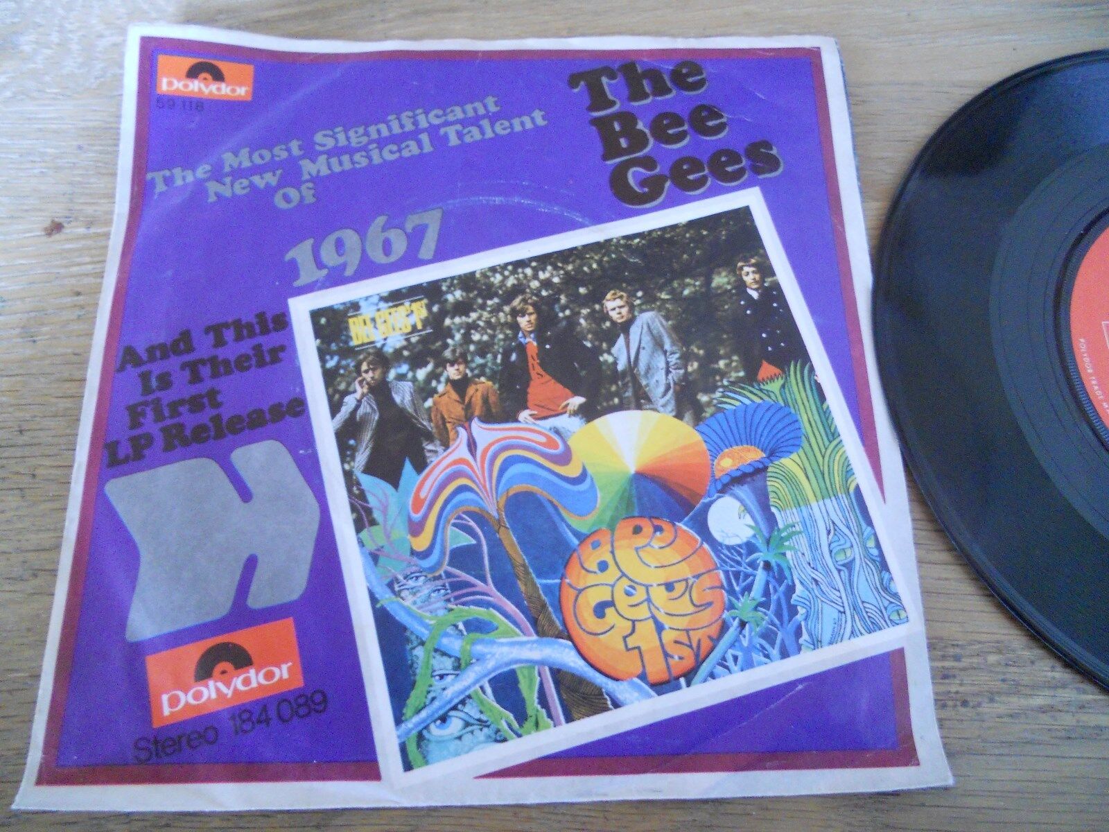 THE BEE GEES MASSACHUSETTS / BARKER OF THE UFO1967 FIRST PRESS SINGLE GERMANY