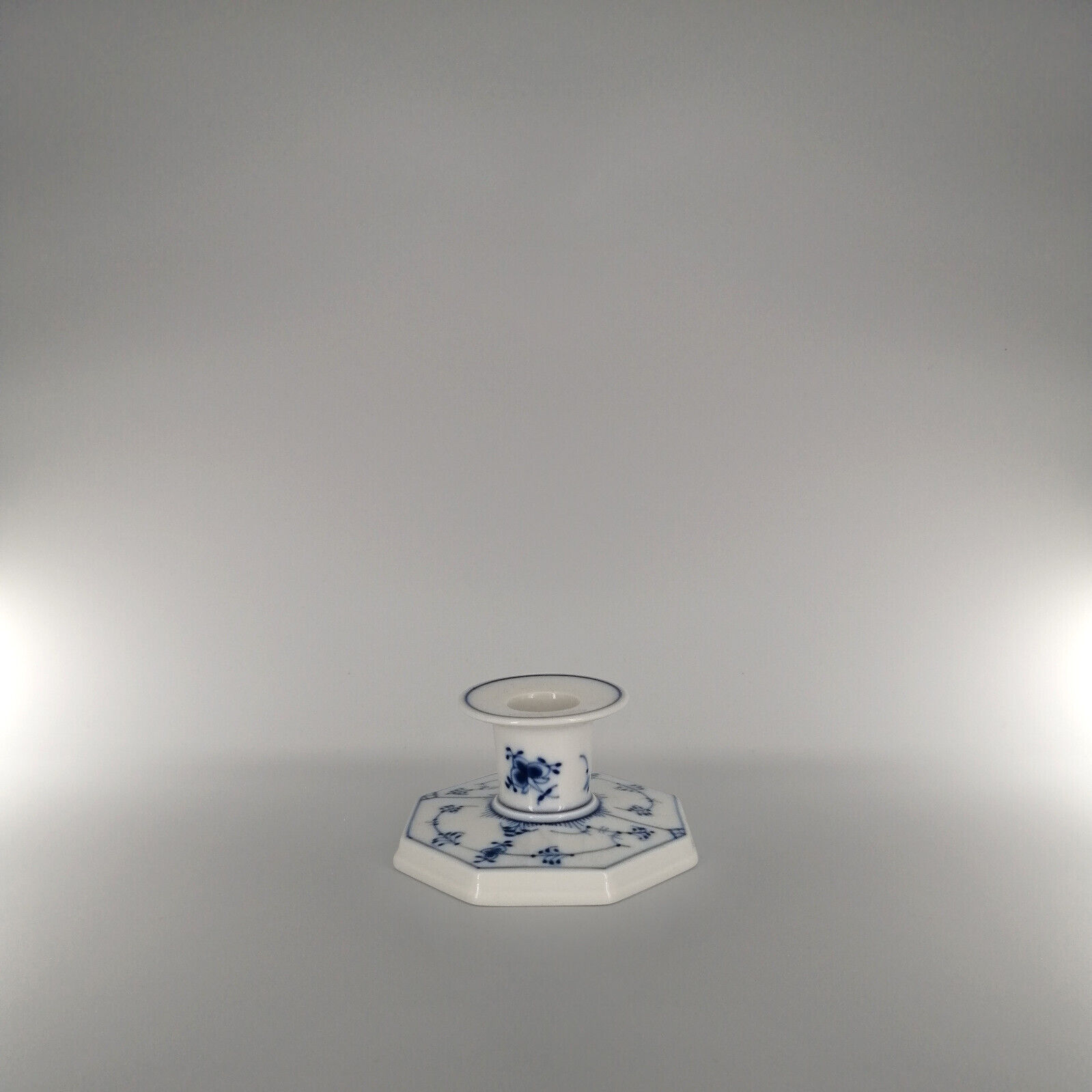 Royal Copenhagen Blue Fluted Plain Candlestick (6 cm) - #1/3334-aadk