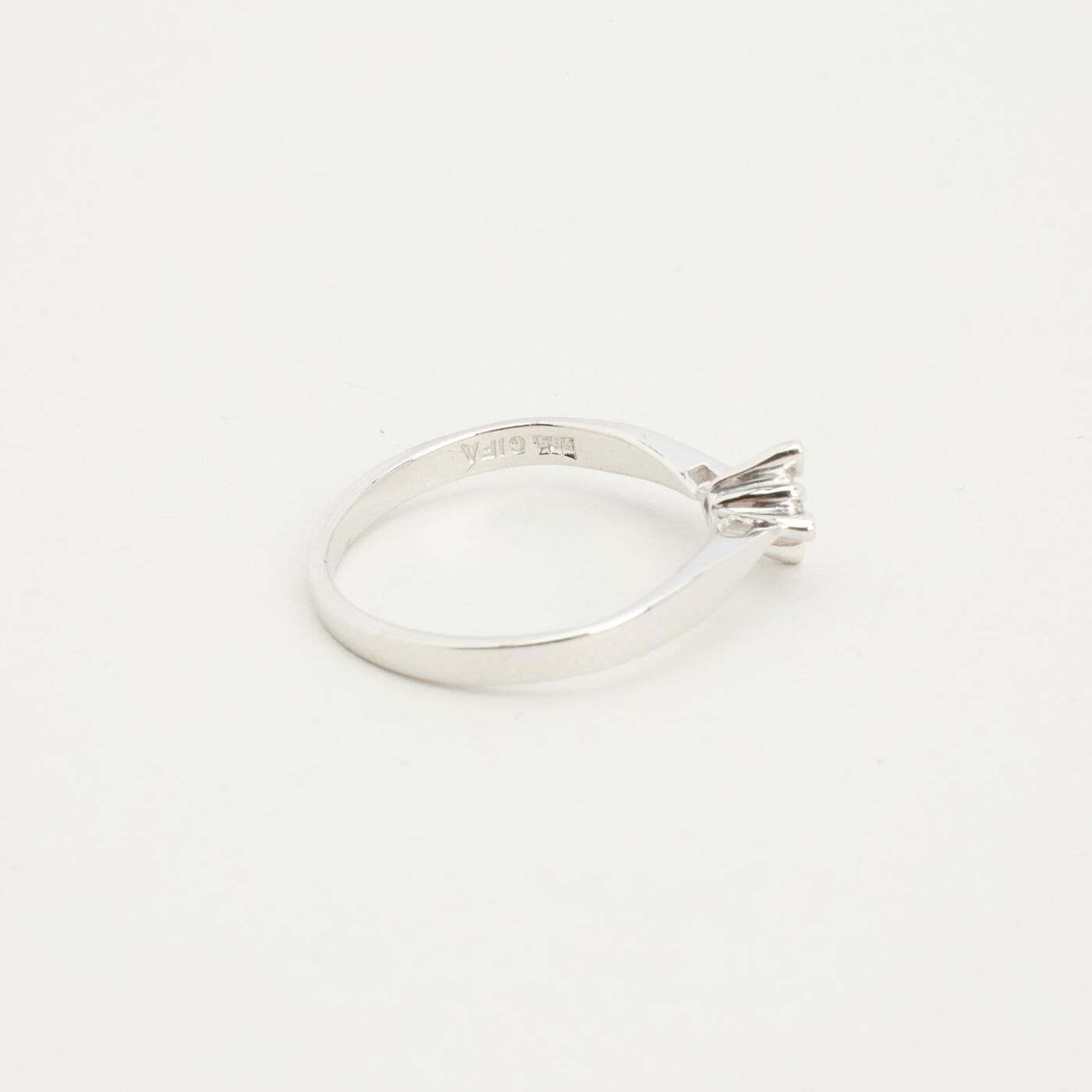 Ring with diamond in 14K White gold size 4½ | Real Genuine Gold