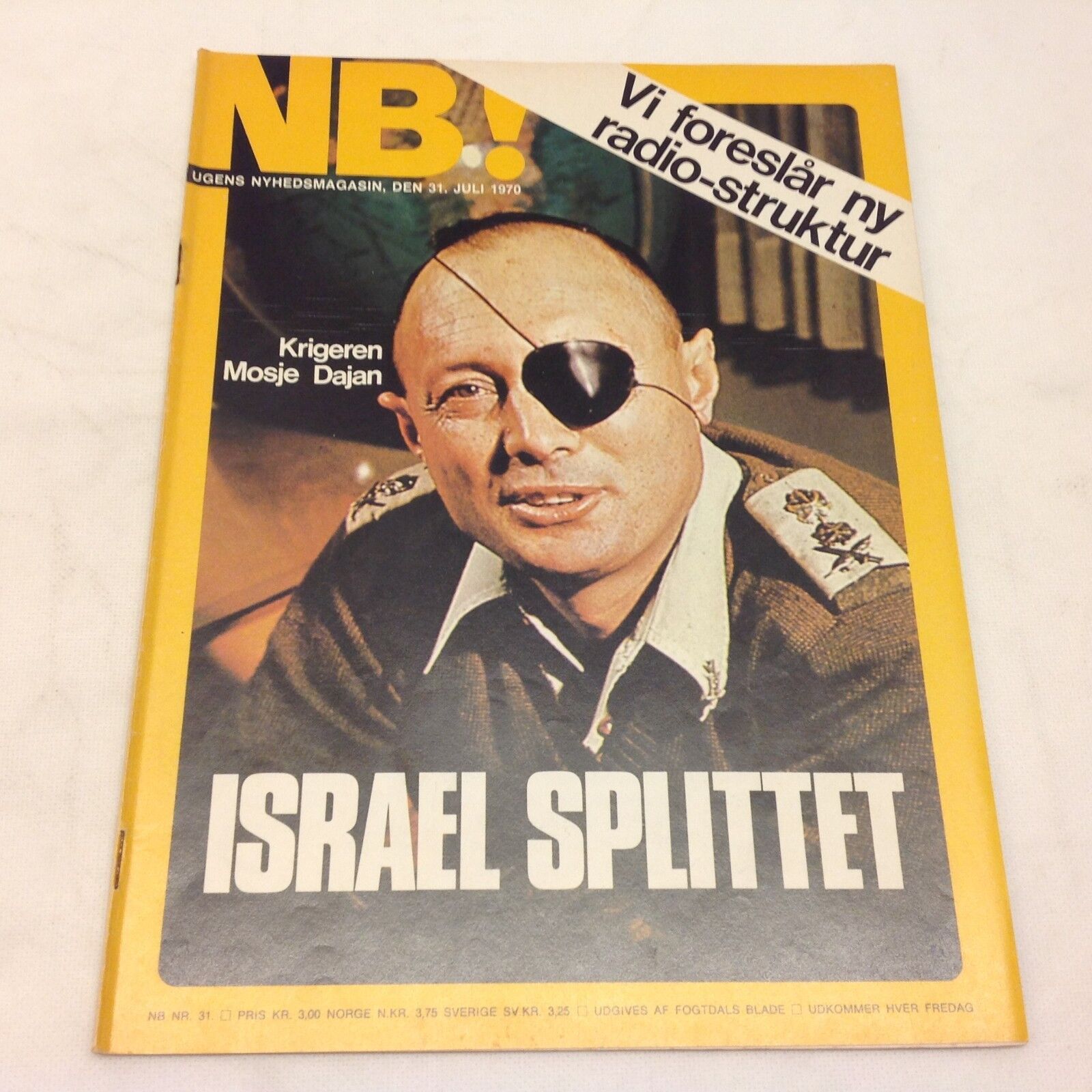 Moshe Dayan Israel On Front Cover Original Vintage Danish Magazine 1970 "NB!"