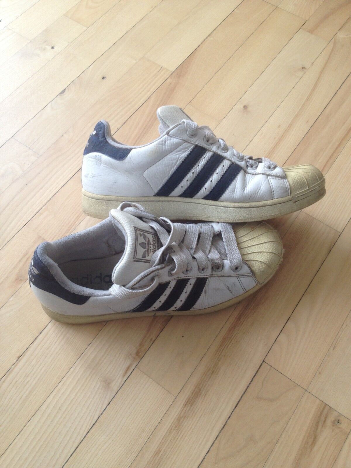 Adidas superstars vintage from 2002 US 10