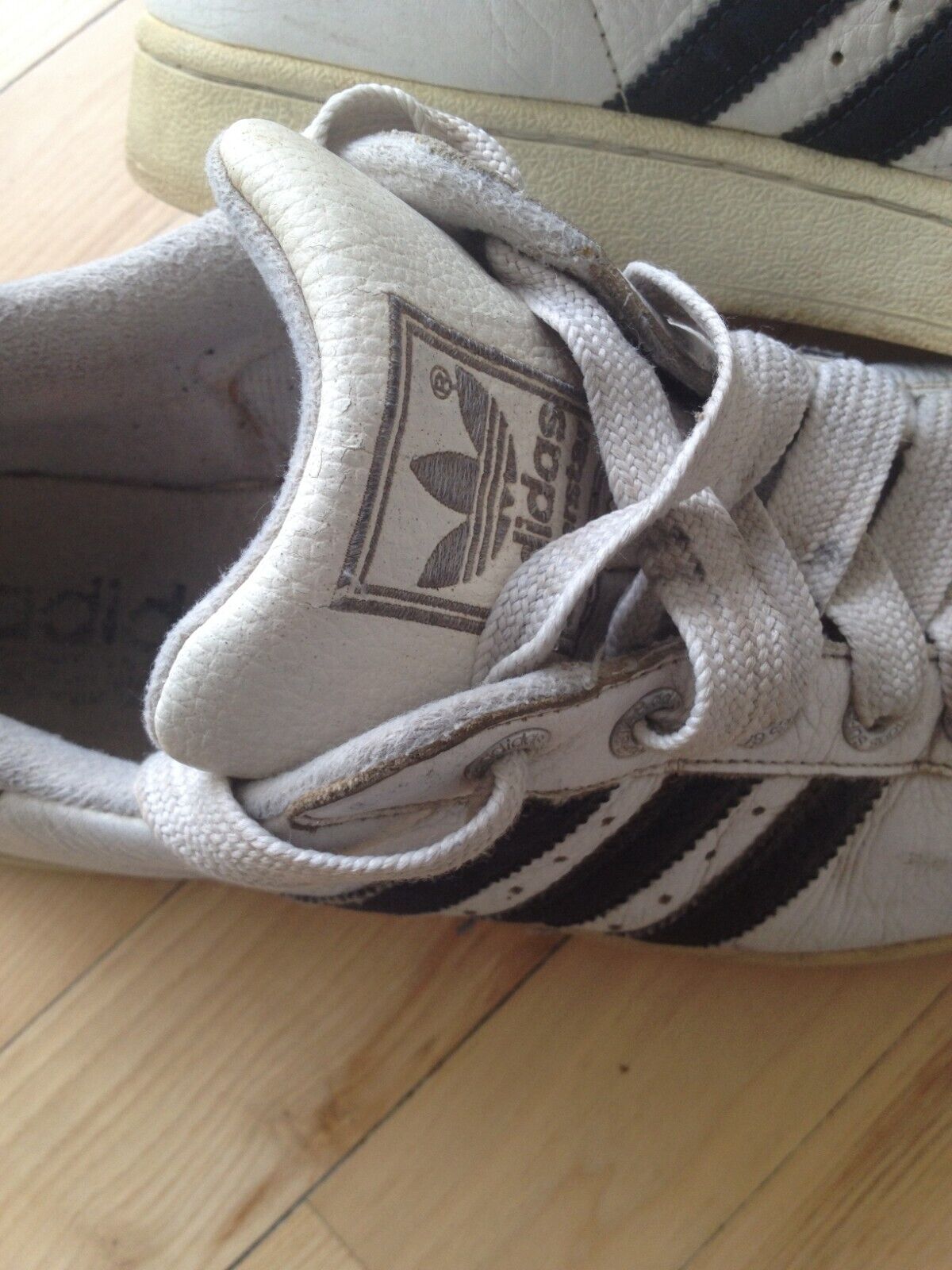 Adidas superstars vintage from 2002 US 10