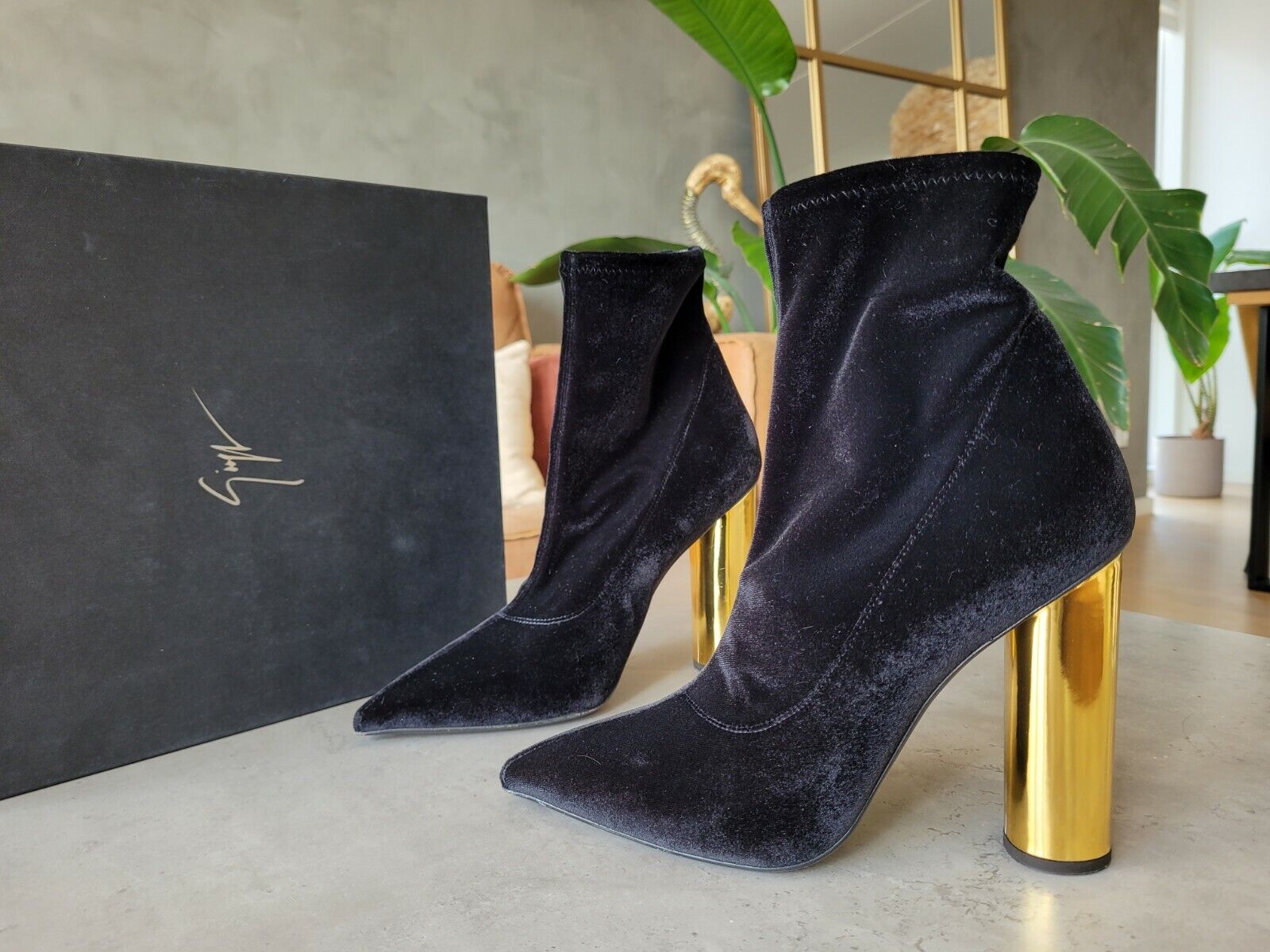 **Giuseppe Zanotti** Black Velvet Gold Heel Ankle Boots Size 40