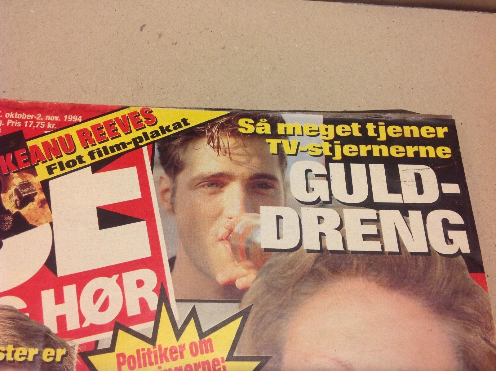 Kevin Costner Jason Priestley Front Cover Vtg Danish Magazine 1994 "Se og Hoer"