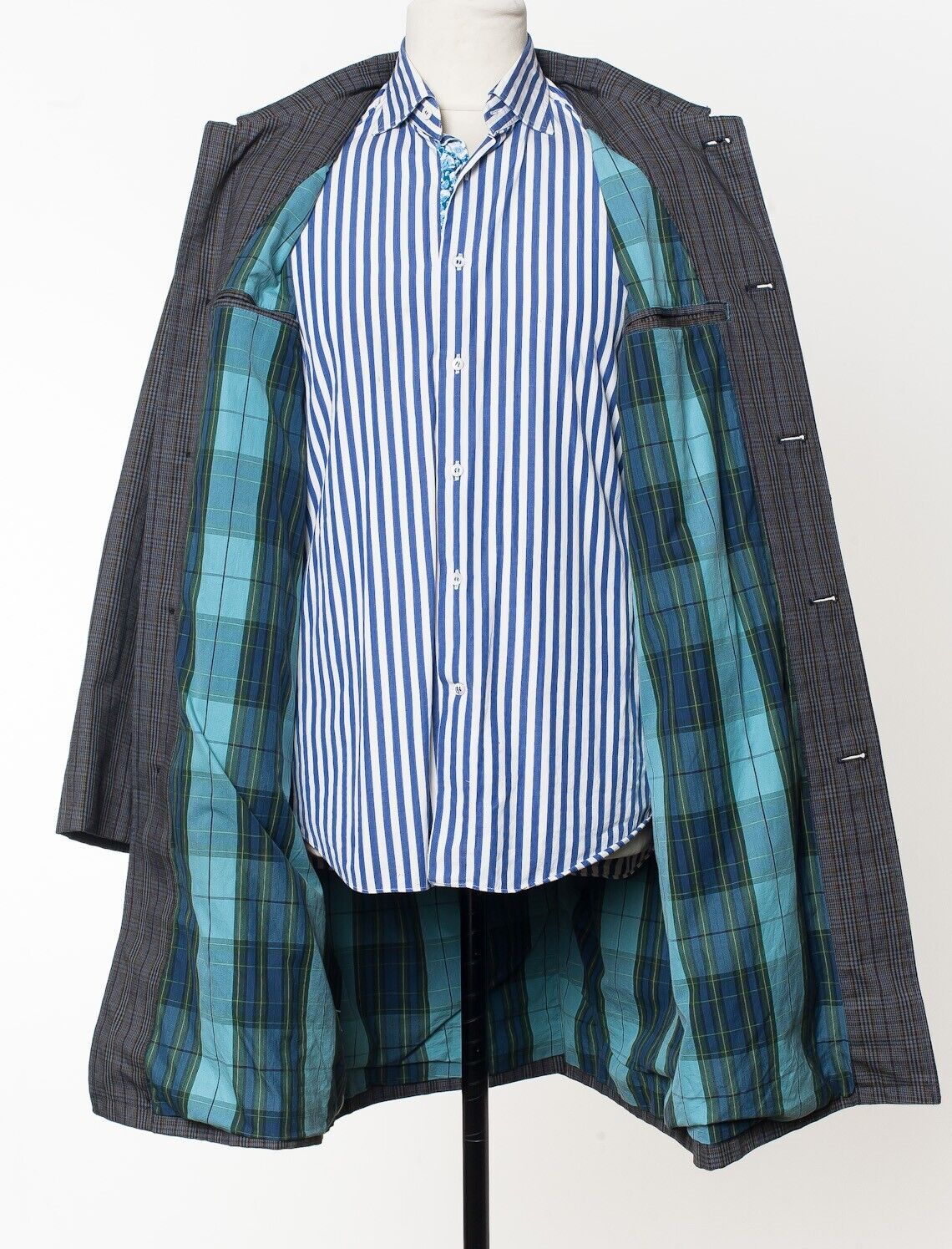 PENGUIN Gray Check Mac Coat Size L