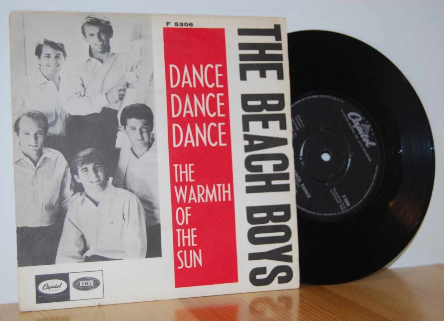 The BEACH BOYS Dance Dance Dance SWEDISH PICTURE SLEEVE 7'' PS Capitol F5306