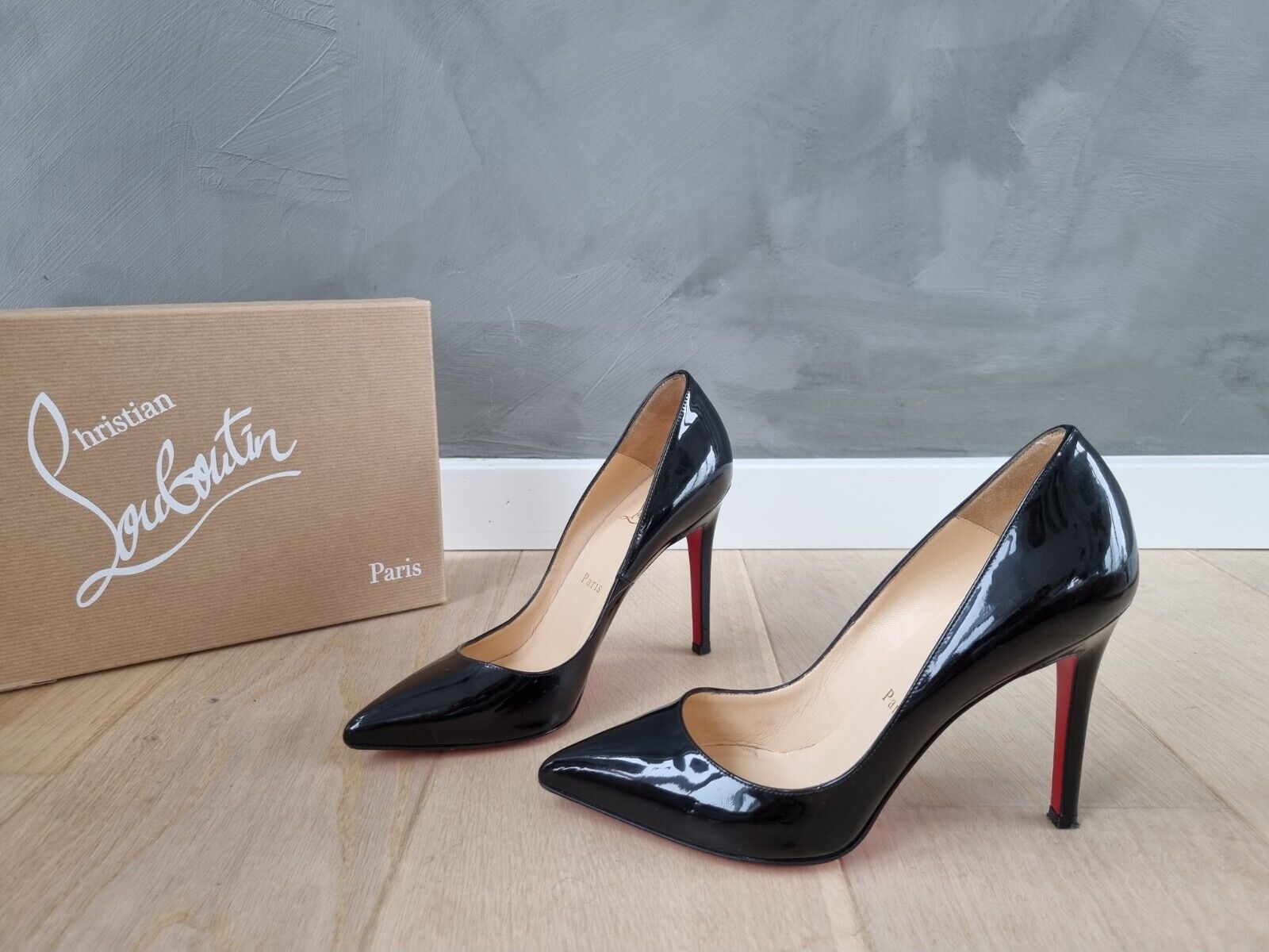 **Christian Louboutin** Black Pigalle 100 Patent Leather Pumps Heels Size 37