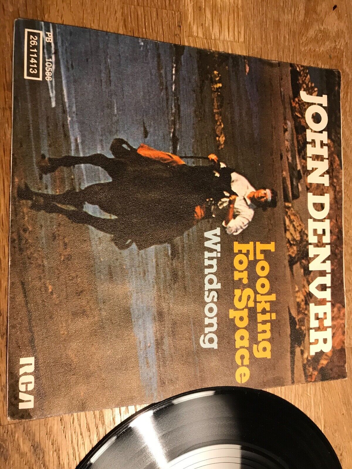 JOHN DENVER "LOOKING FOR SPACE" 1975 RCA VICTOR RECORDS GERMAN PRESSING GEMA 7"