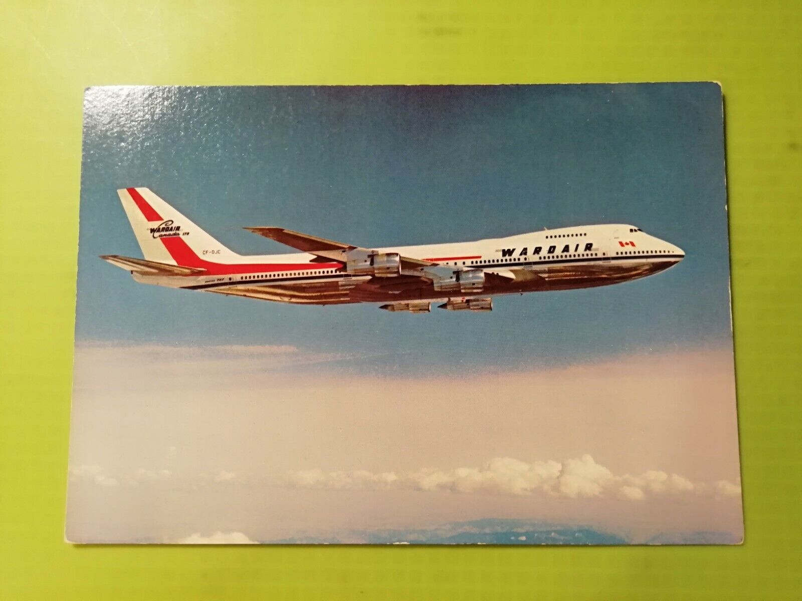 Aviation postcardCanadaWardair Boeing 747 Unposted