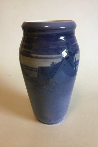 Royal Copenhagen Unique vase by Anna Smith from 1914