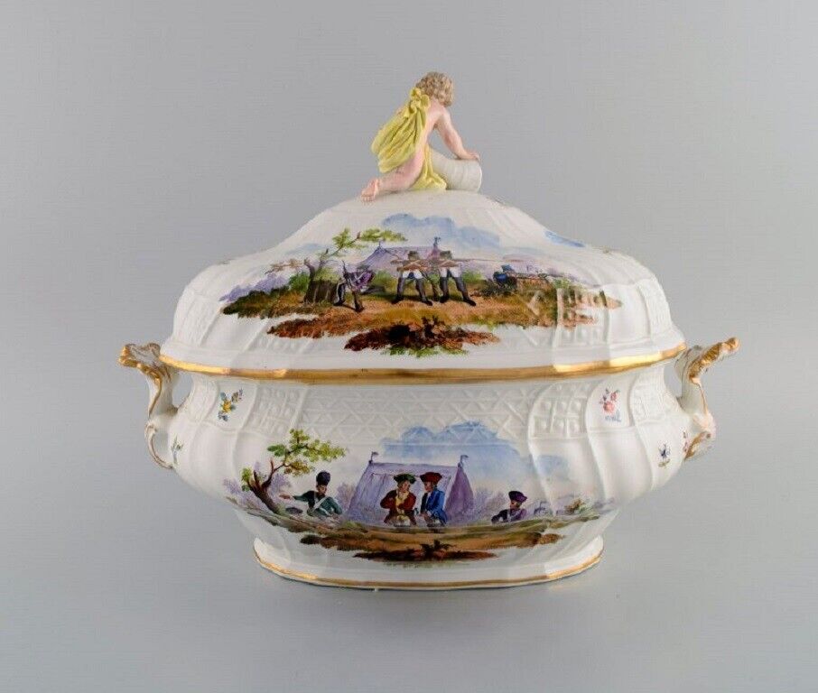 Large antique Meissen lidded tureen in hand-painted porcelain