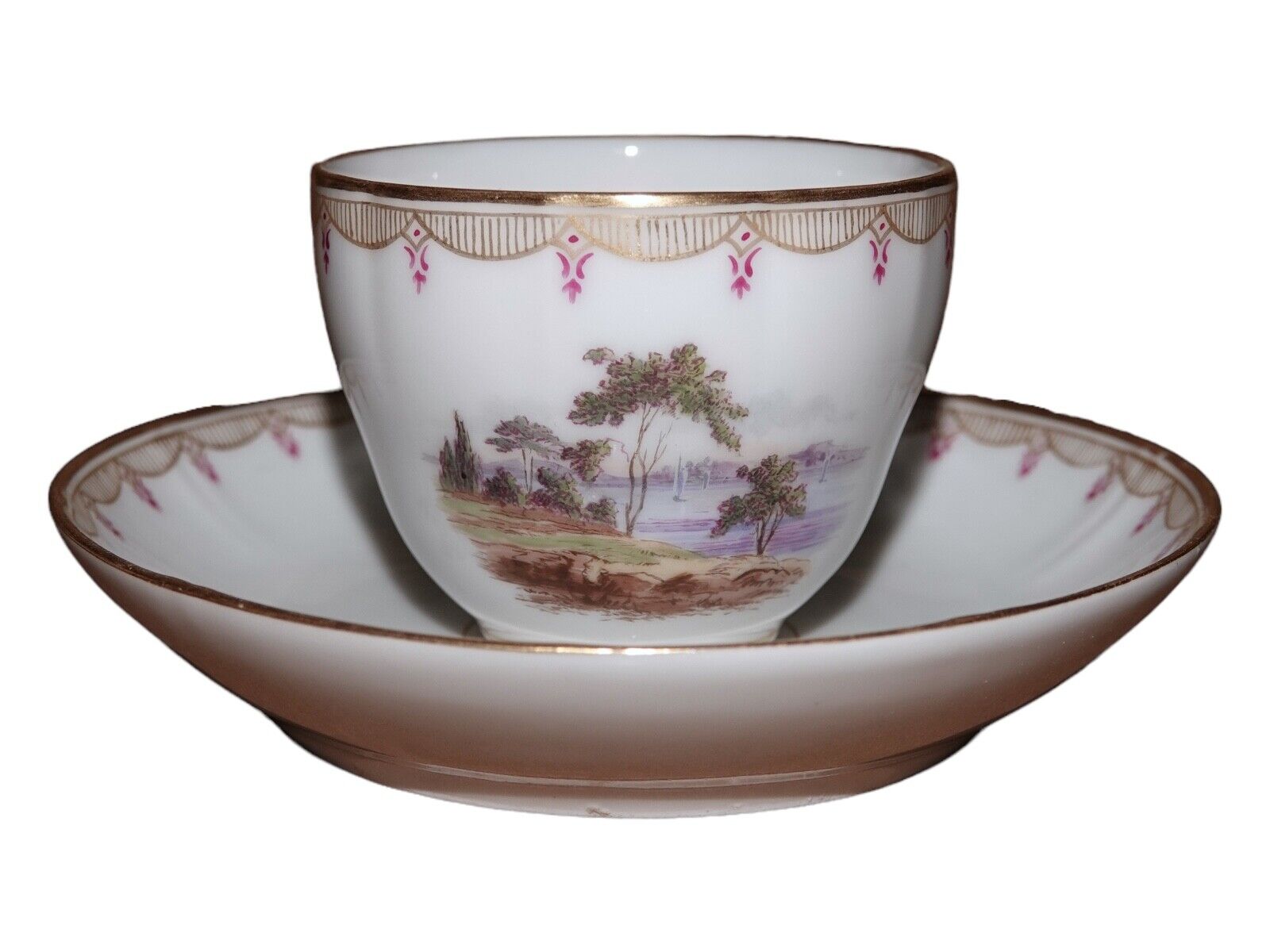 Royal Copenhagen antique coffee cup with landscape from 1800-1840