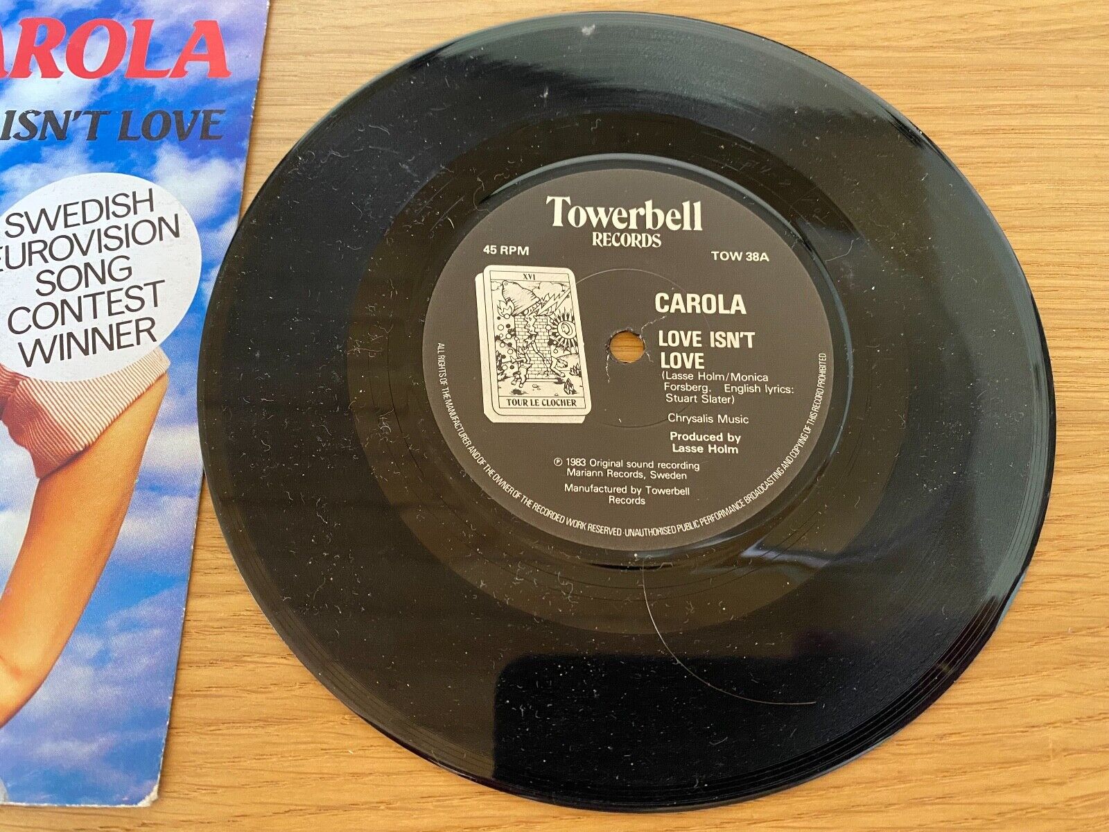 CAROLA HAGKVIST "LOVE ISN´T LOVE"  1983 UK PRESS 7" SINGLE EUROVISION WINNER 7"